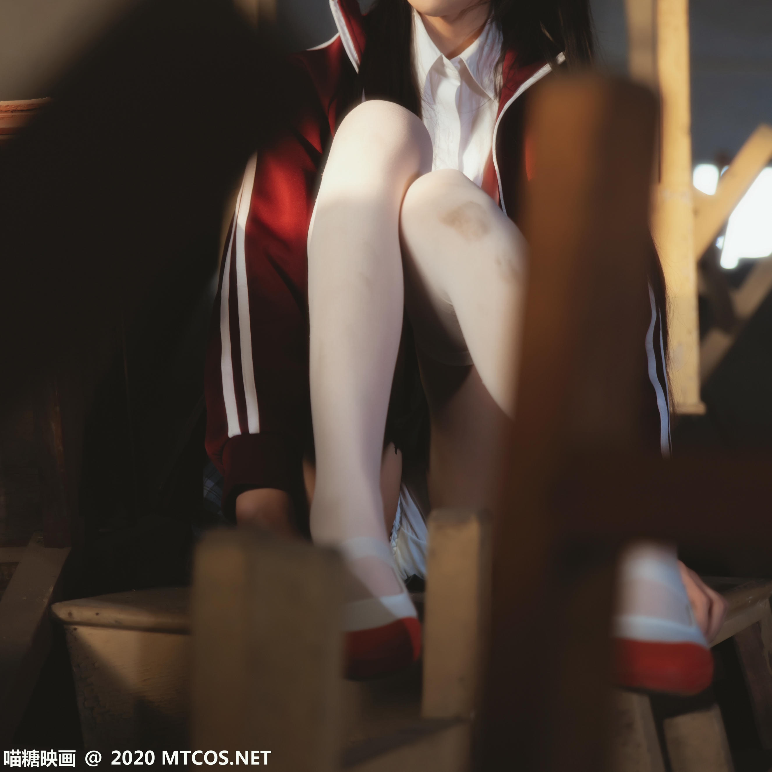 [喵糖映画] VOL.304 废弃教室[31P／833MB]_第1集