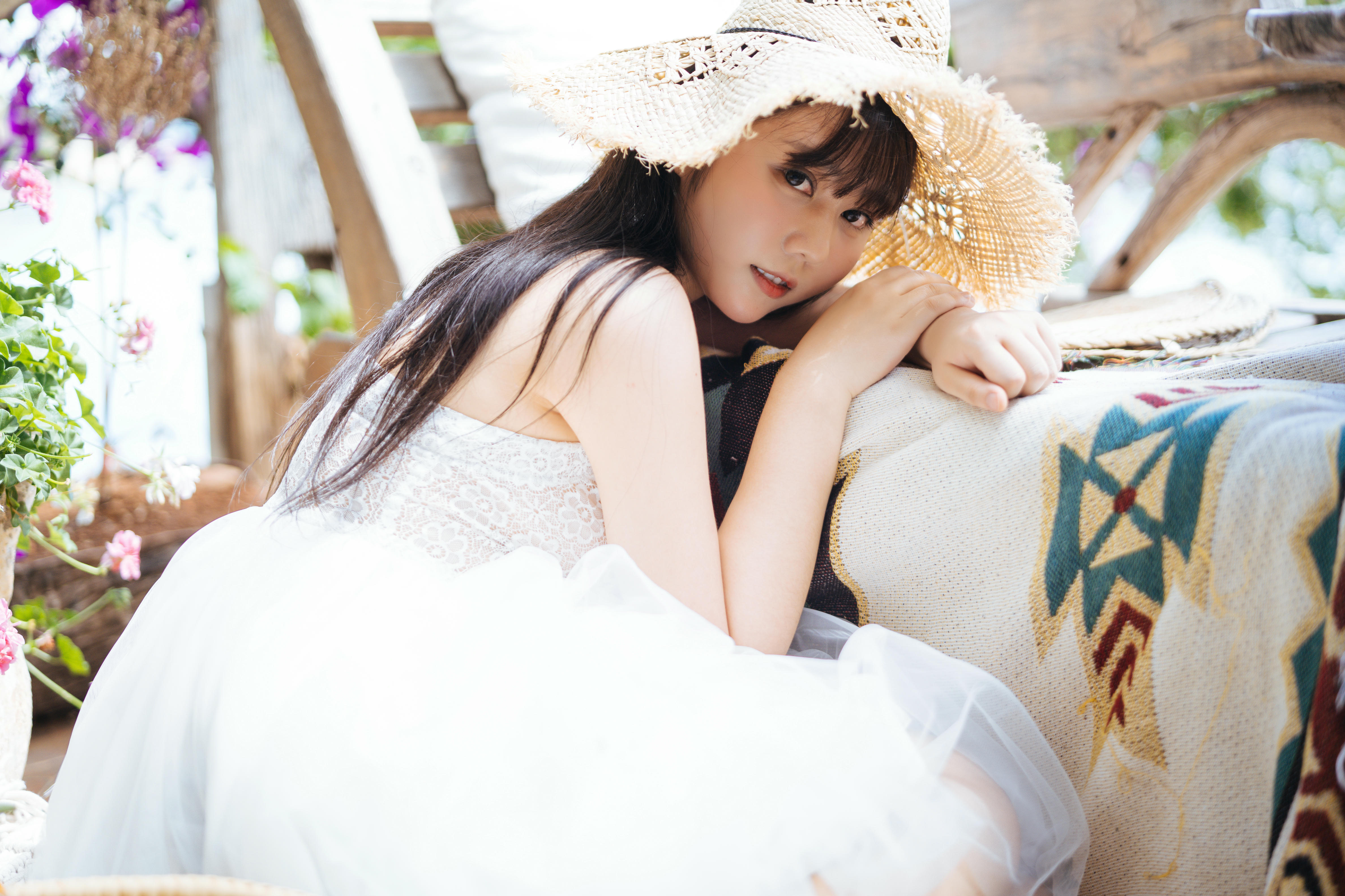 [喵糖映画] VOL.305 静夏白裙[34P／681MB]_第2集