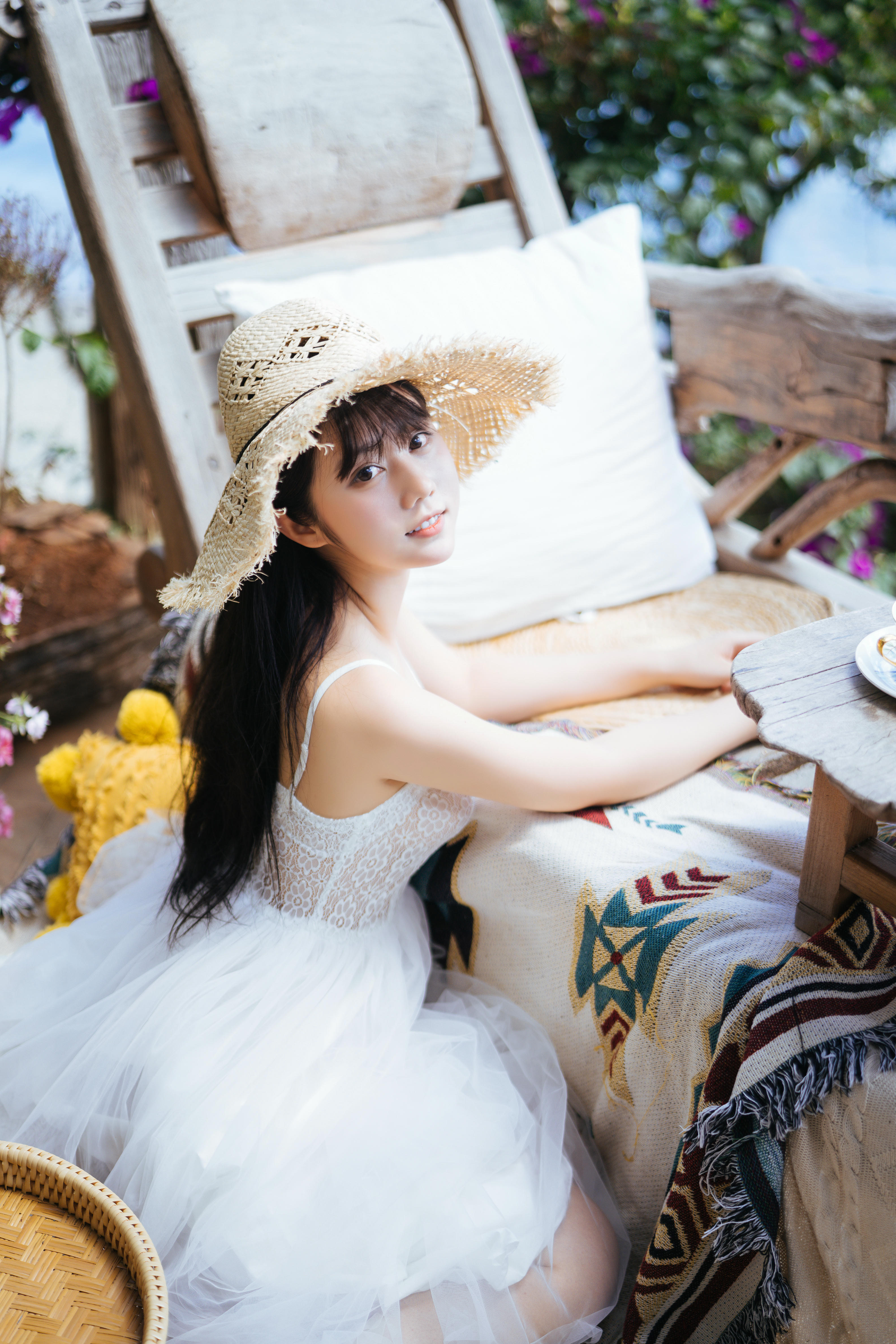 [喵糖映画] VOL.305 静夏白裙[34P／681MB]_第2集