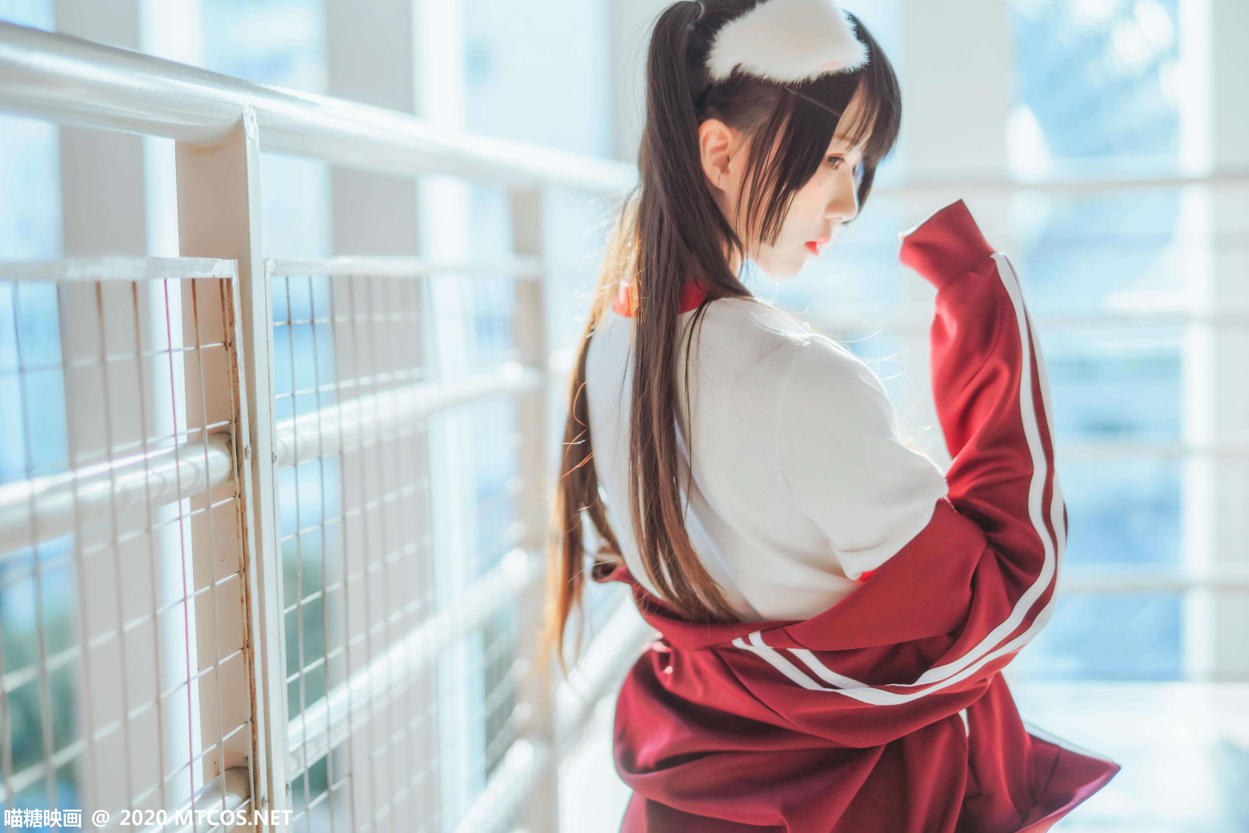 [喵糖映画] VOL.308 红色体操服[44P／826MB]_第1集