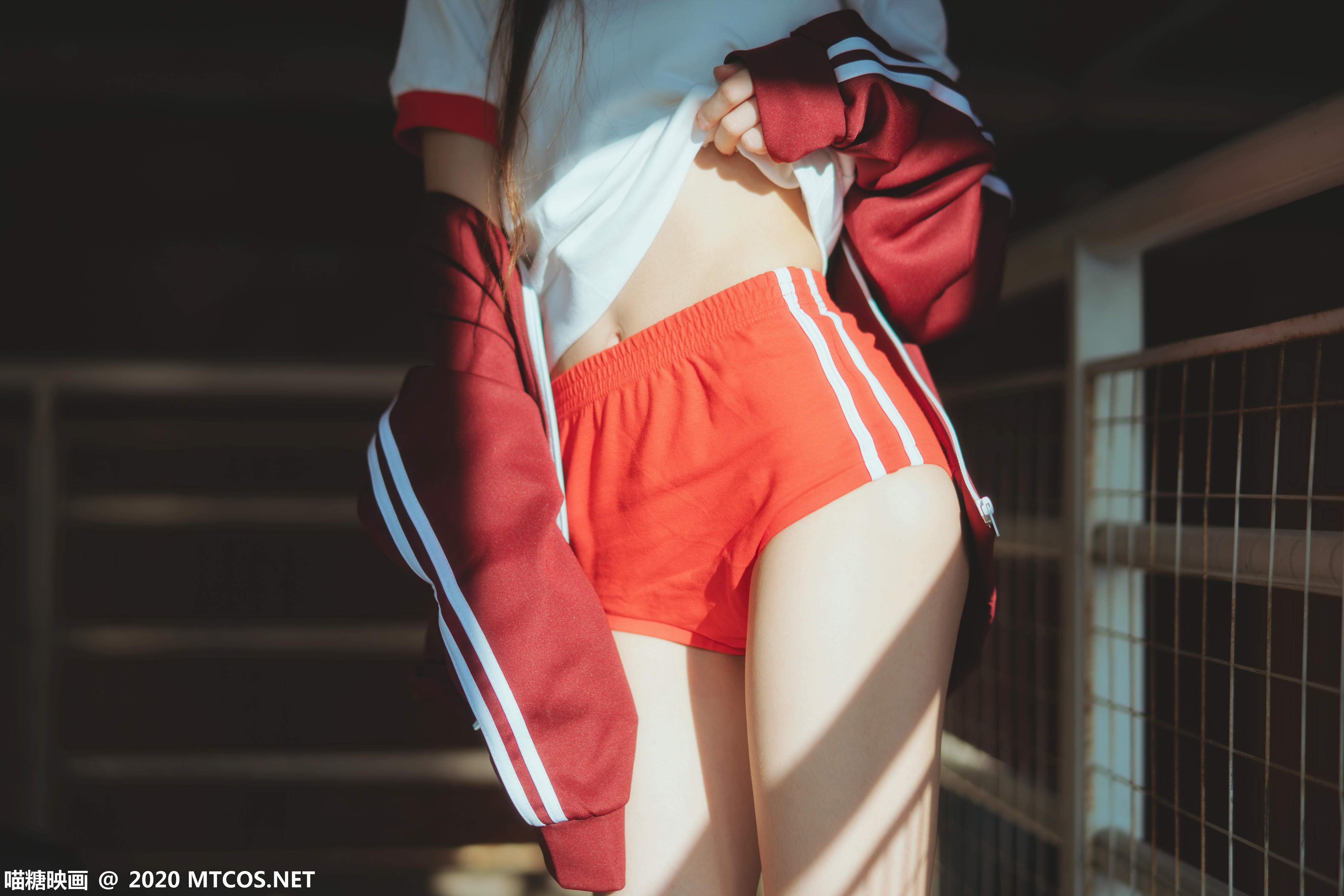 [喵糖映画] VOL.308 红色体操服[44P／826MB]_第1集