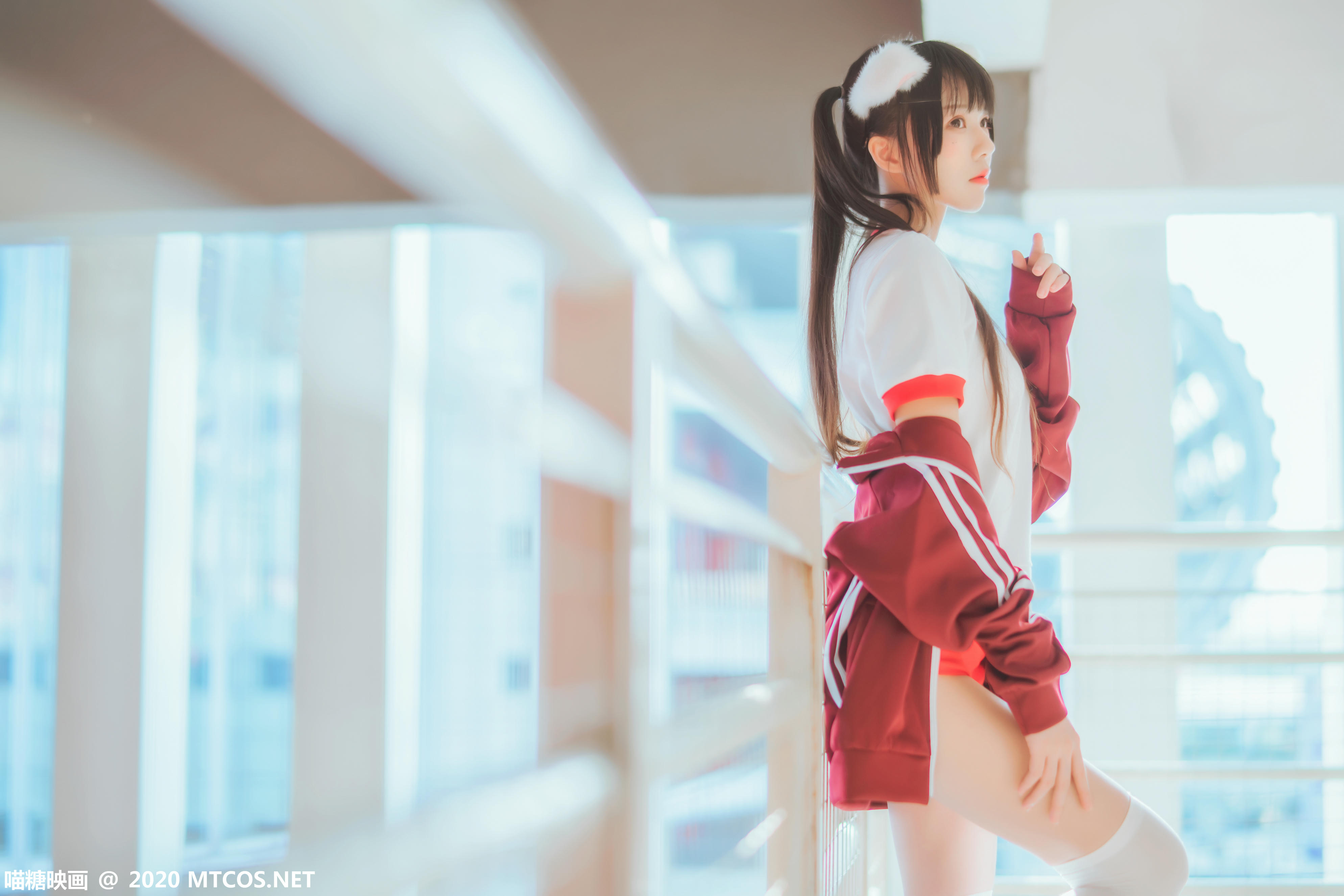 [喵糖映画] VOL.308 红色体操服[44P／826MB]_第1集