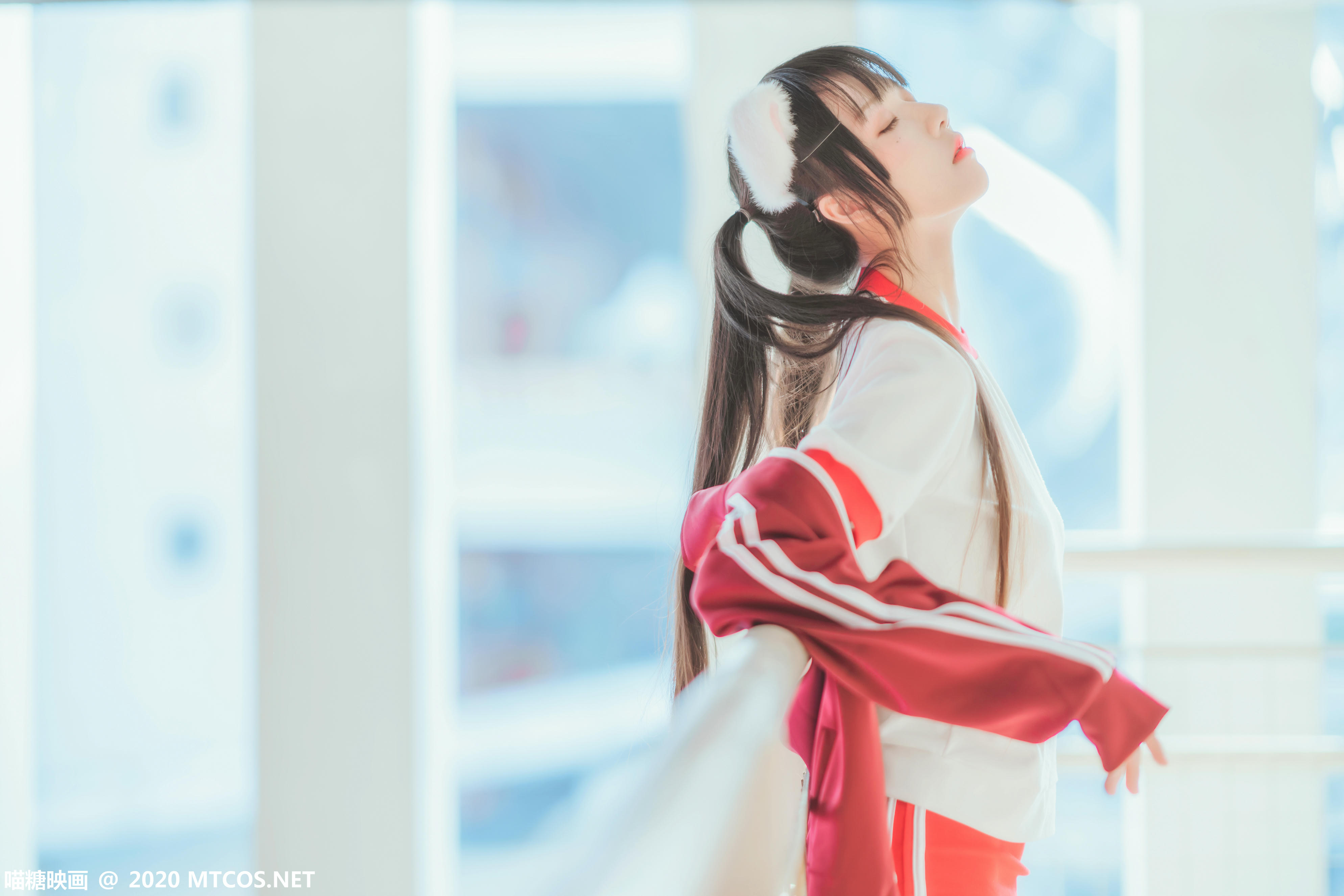 [喵糖映画] VOL.308 红色体操服[44P／826MB]_第1集