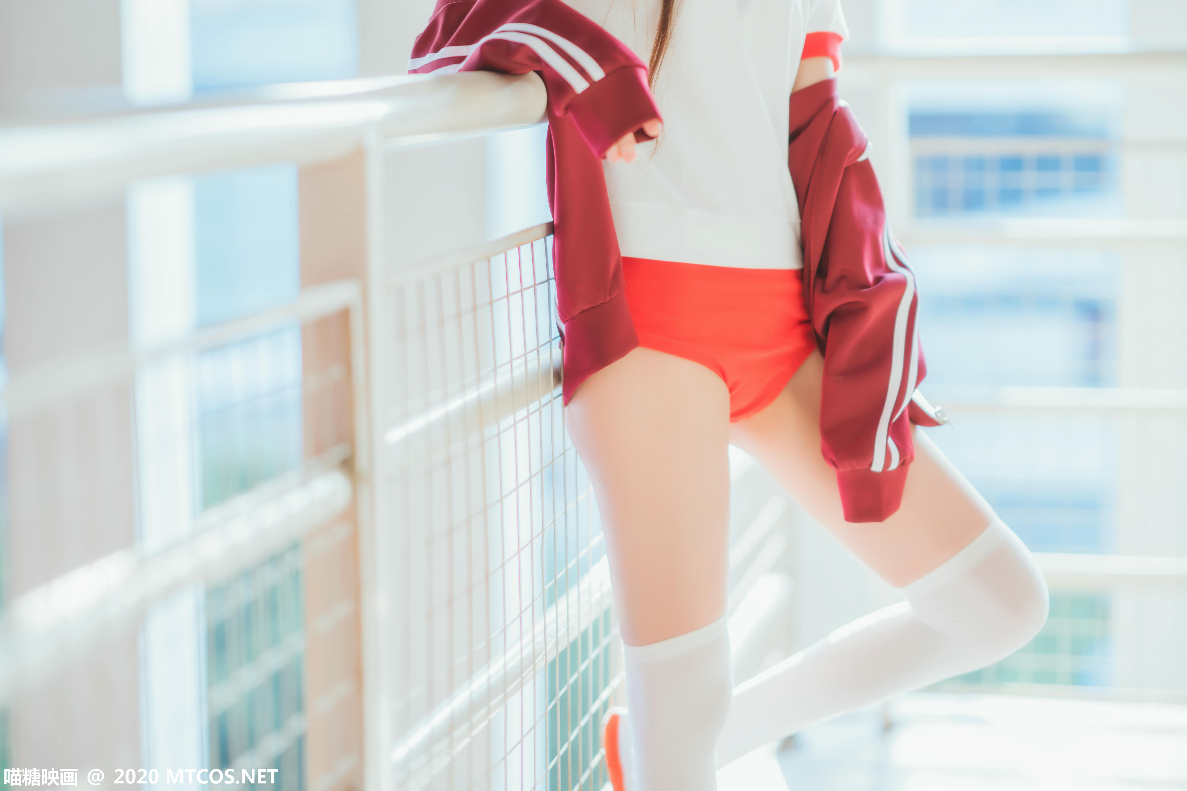 [喵糖映画] VOL.308 红色体操服[44P／826MB]_第2集