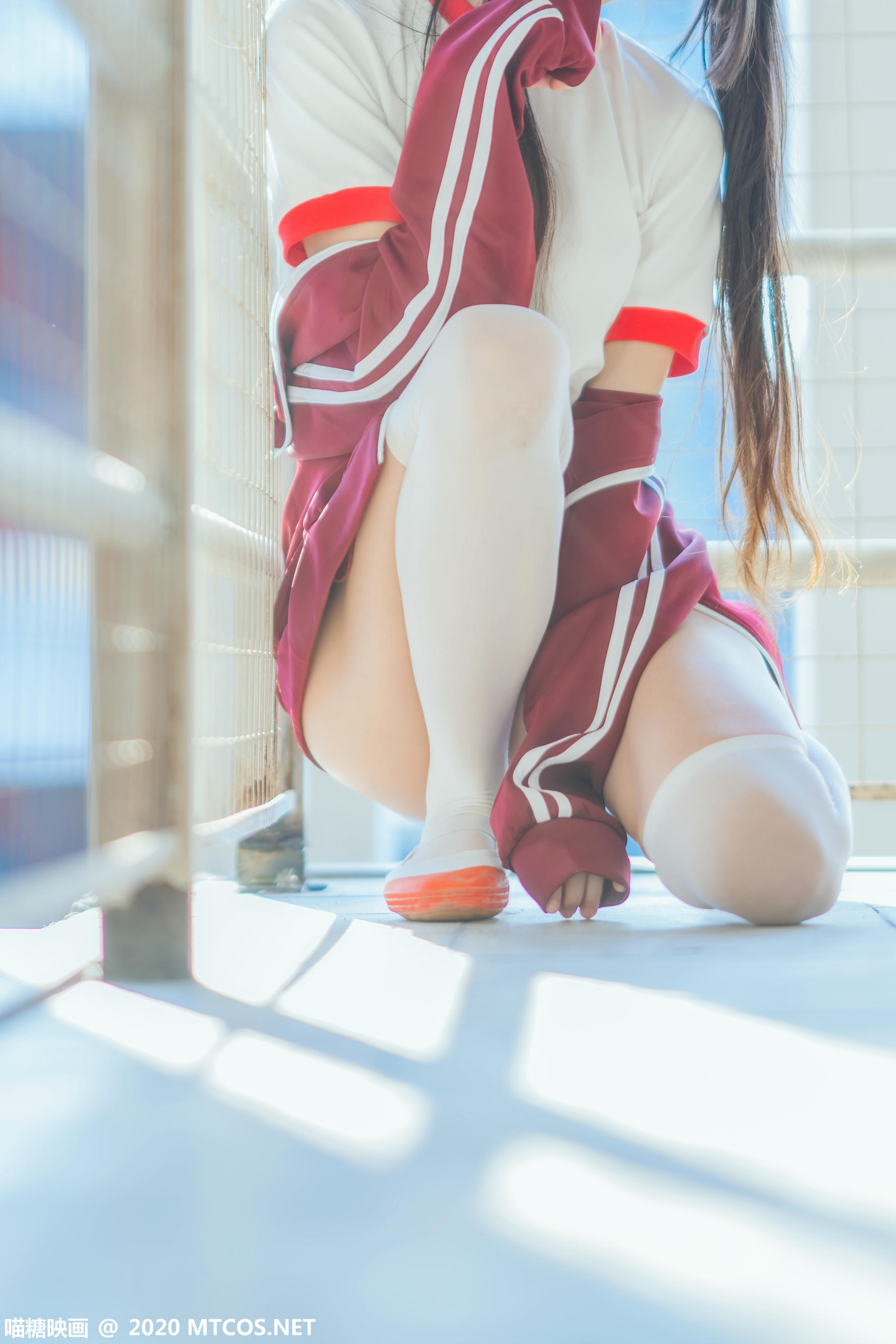 [喵糖映画] VOL.308 红色体操服[44P／826MB]_第2集
