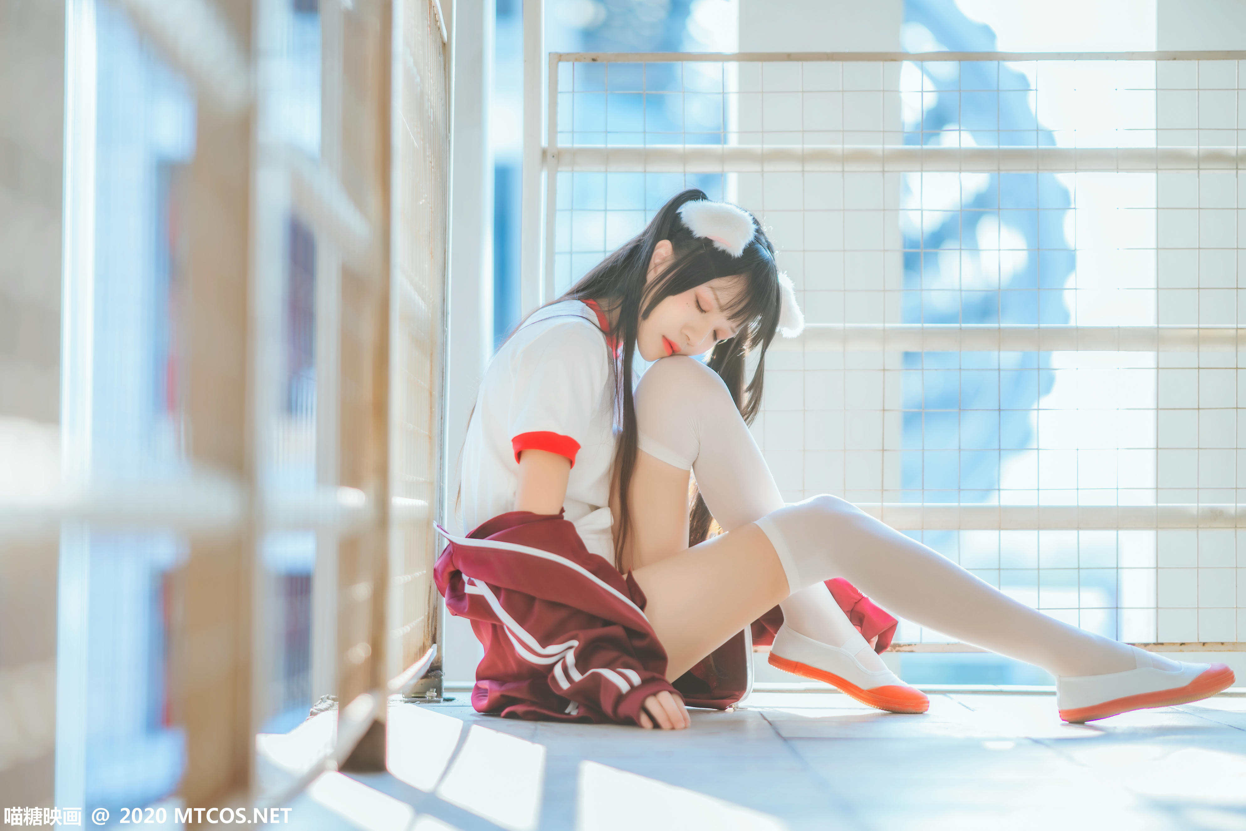 [喵糖映画] VOL.308 红色体操服[44P／826MB]_第2集