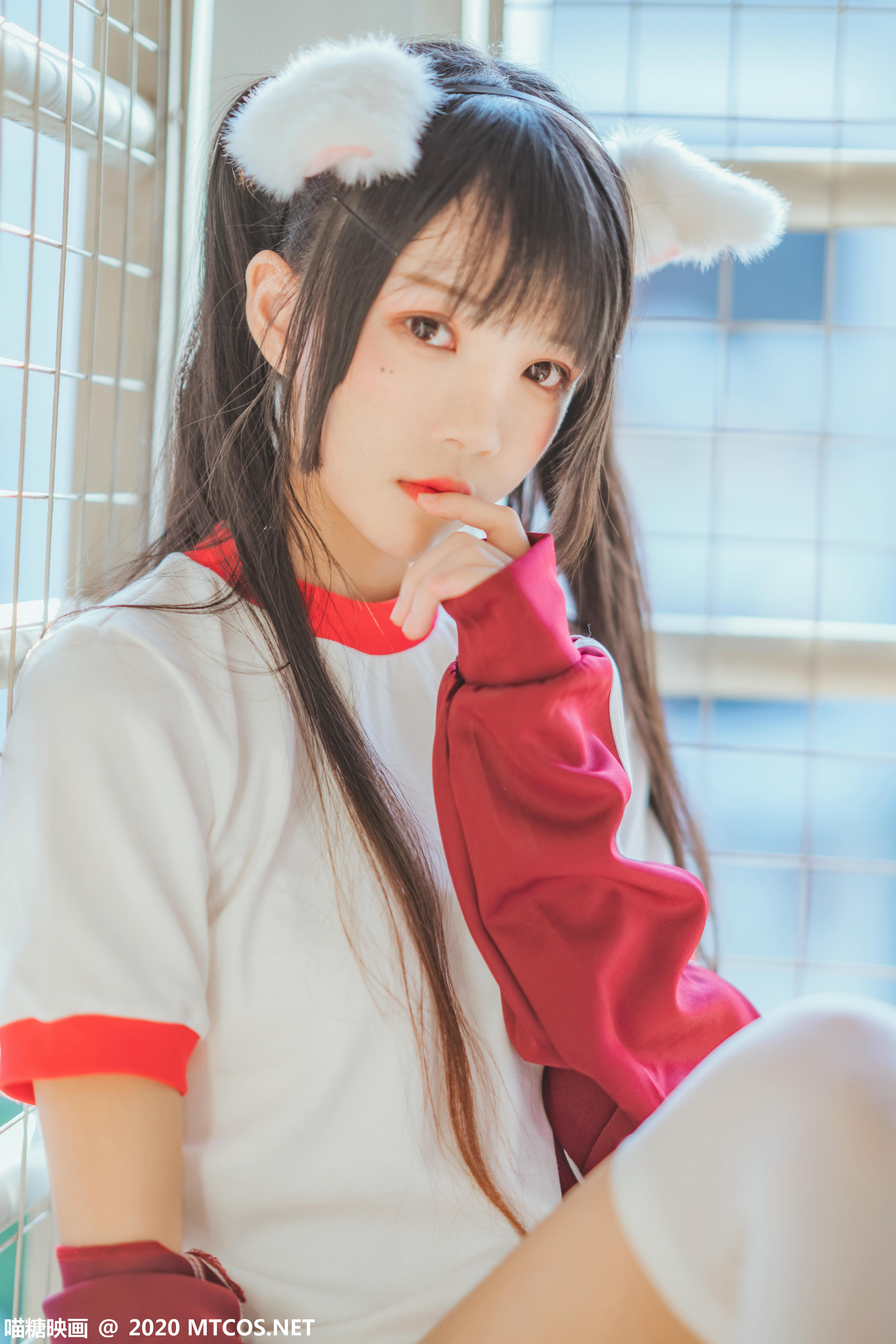 [喵糖映画] VOL.308 红色体操服[44P／826MB]_第2集