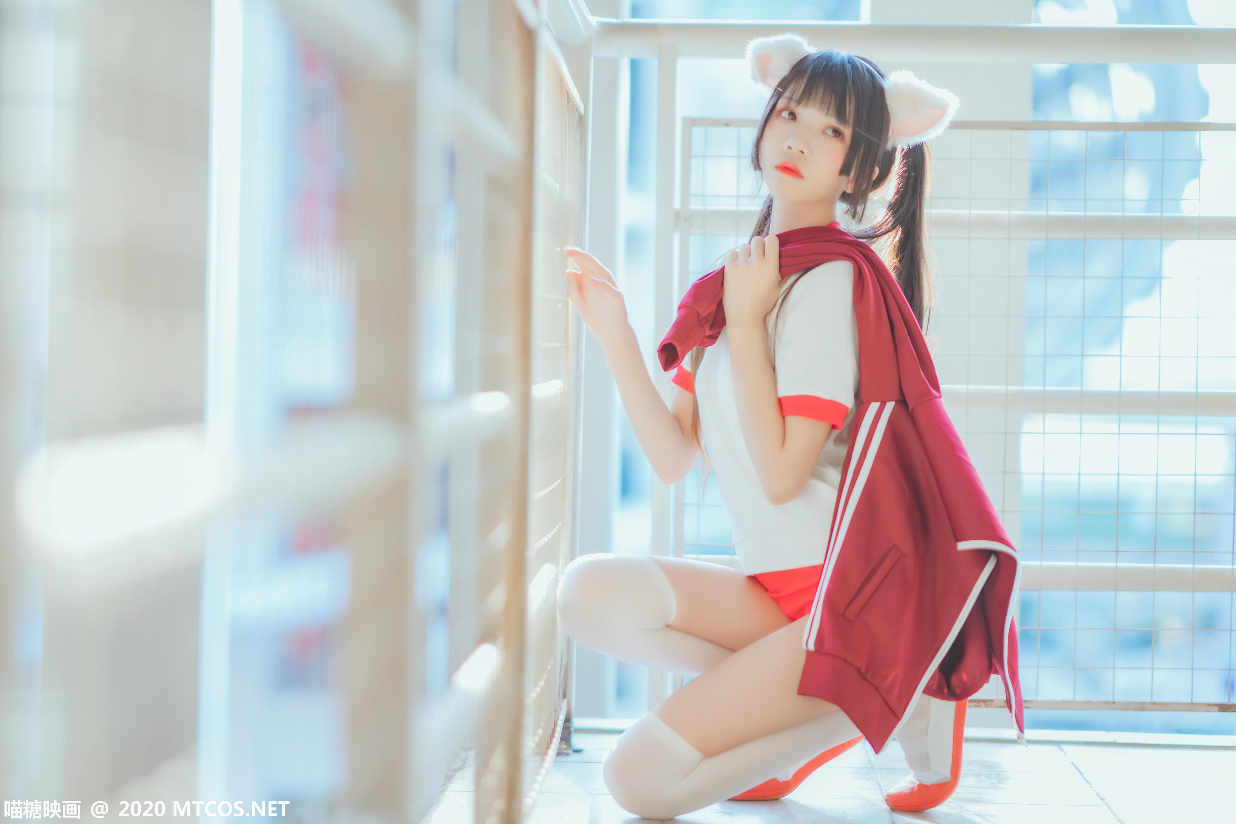 [喵糖映画] VOL.308 红色体操服[44P／826MB]_第2集