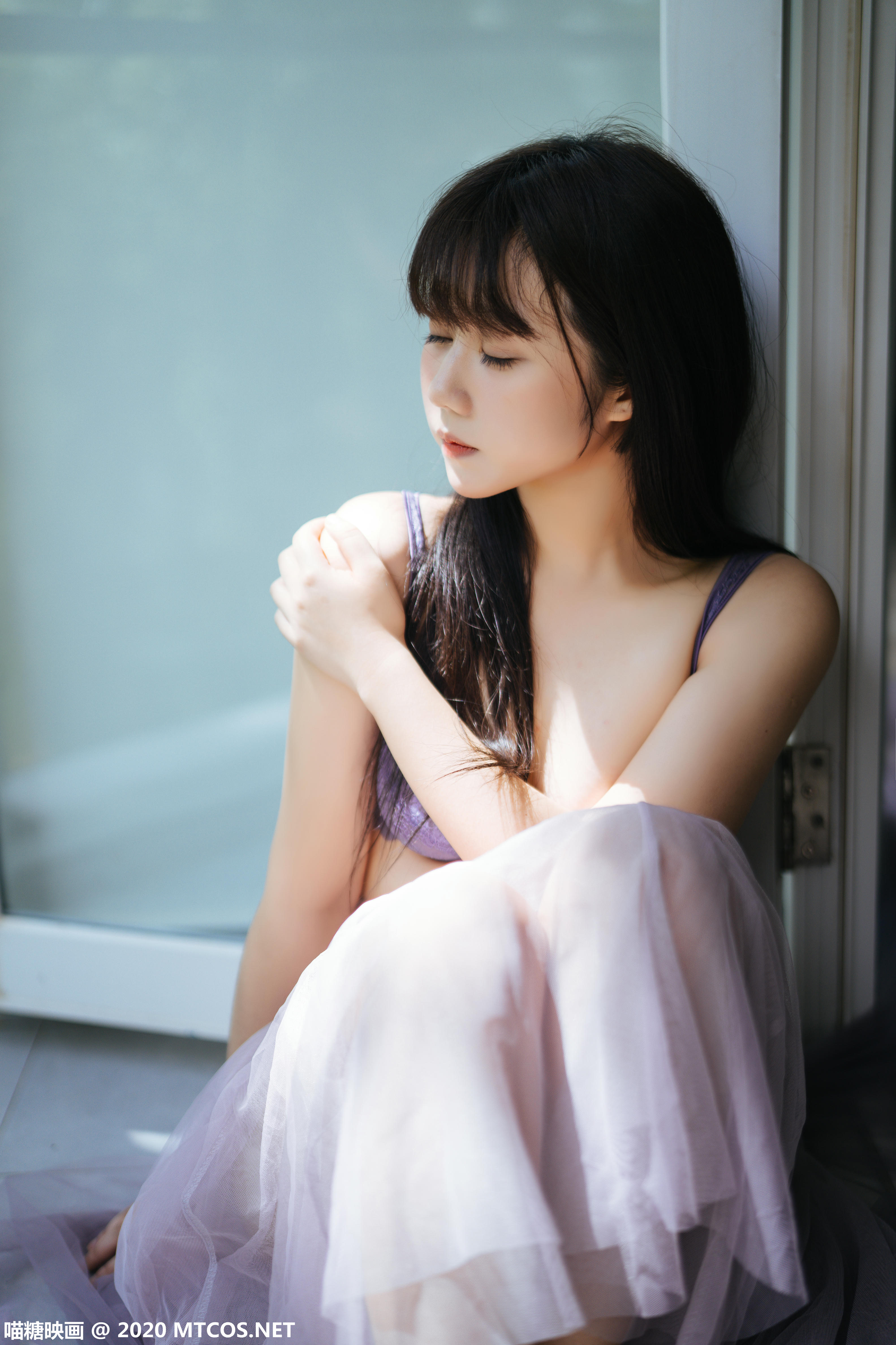 [喵糖映画] VOL.309 蓝蝶静夏[25P／899MB]_第2集