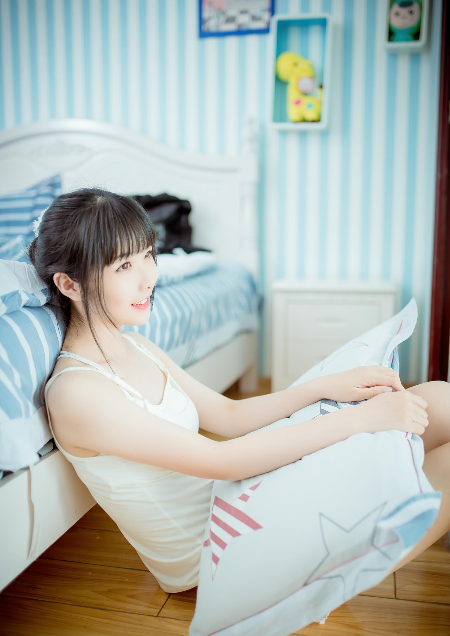 [喵糖映画] VOL.311 居家少女[20P／254MB]_第1集