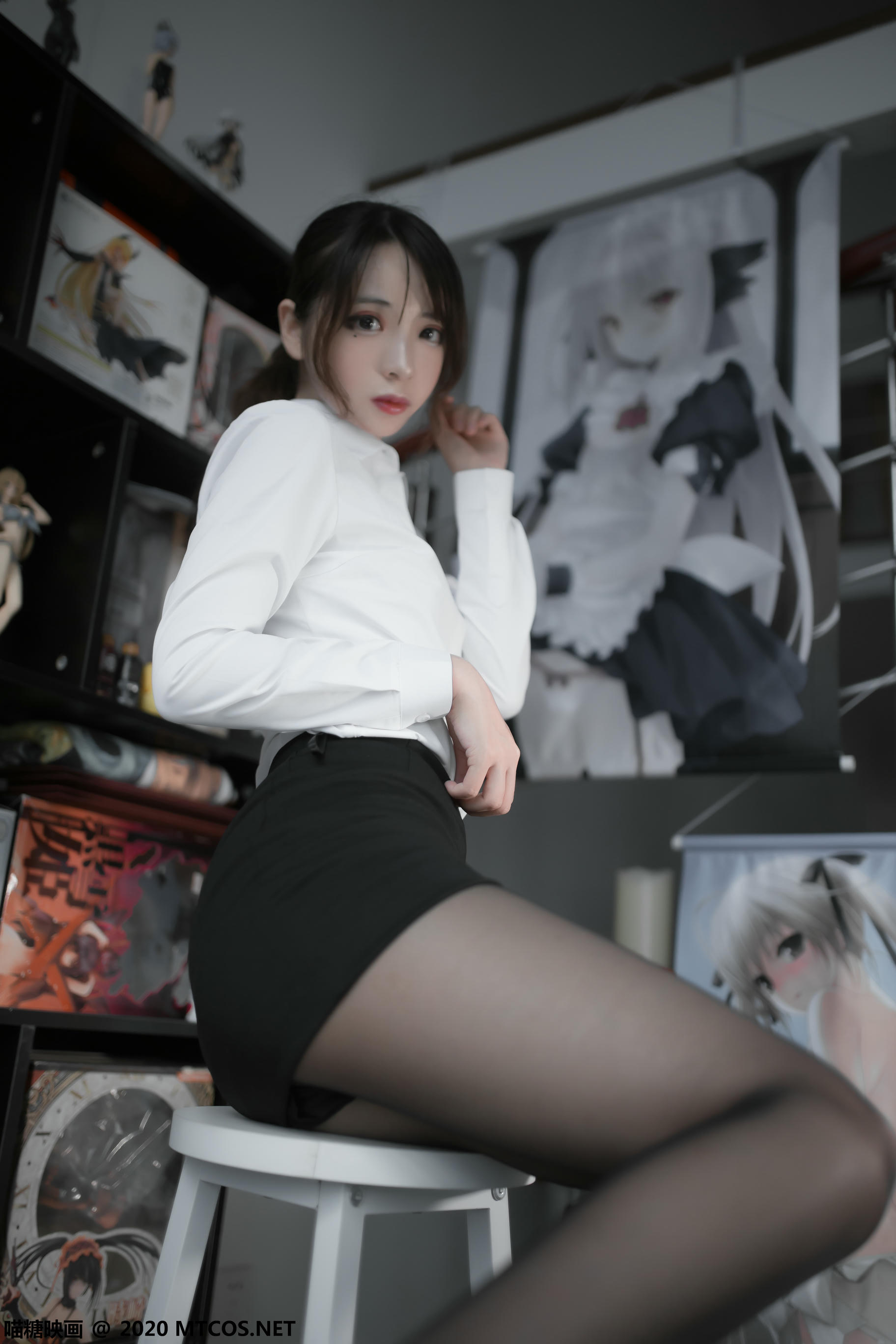 [喵糖映画] VOL.313 职业OL[25P／181MB]_第1集