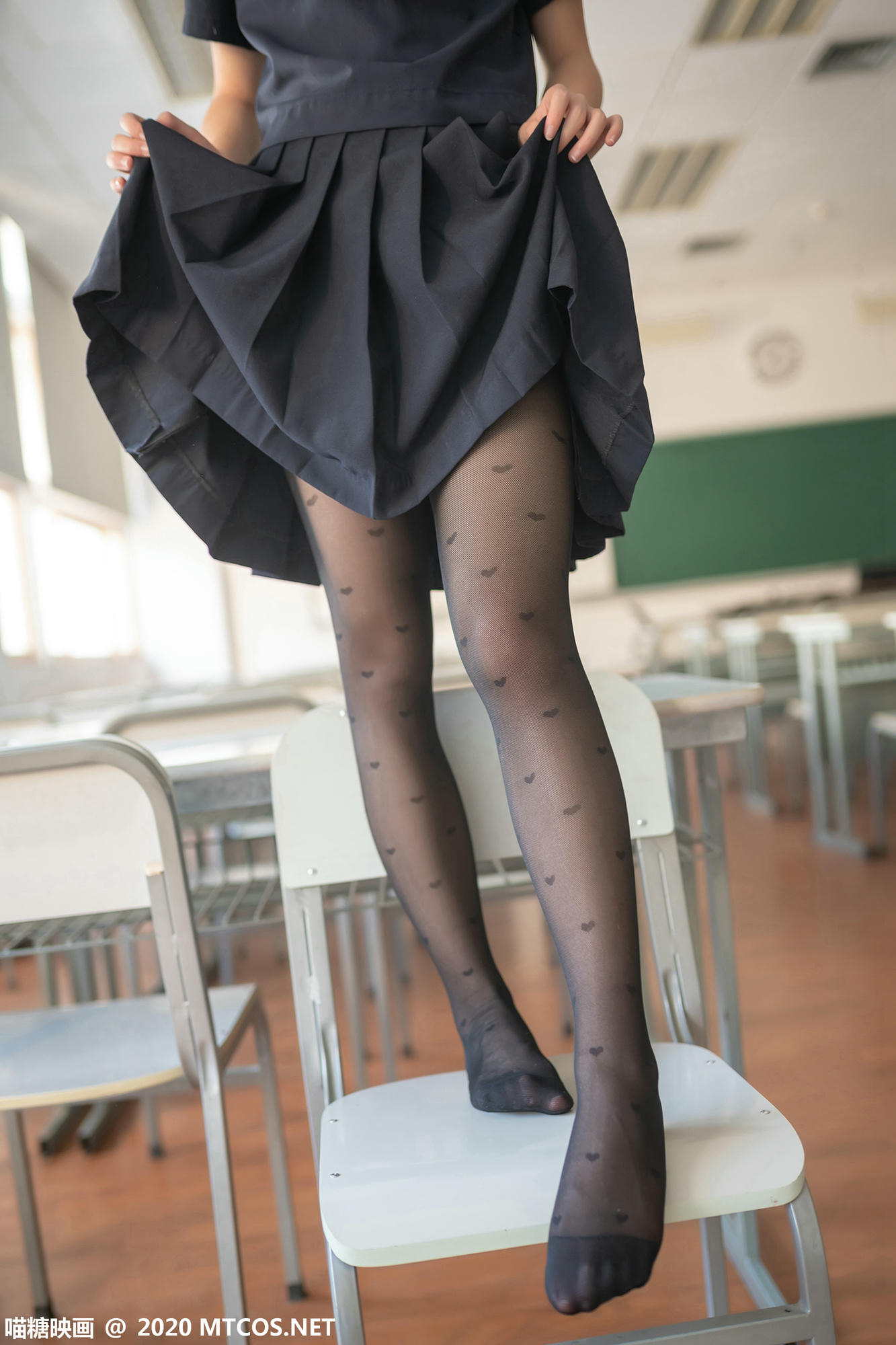 [喵糖映画] JKL.011 水手JK制服[39P／253MB]_第2集