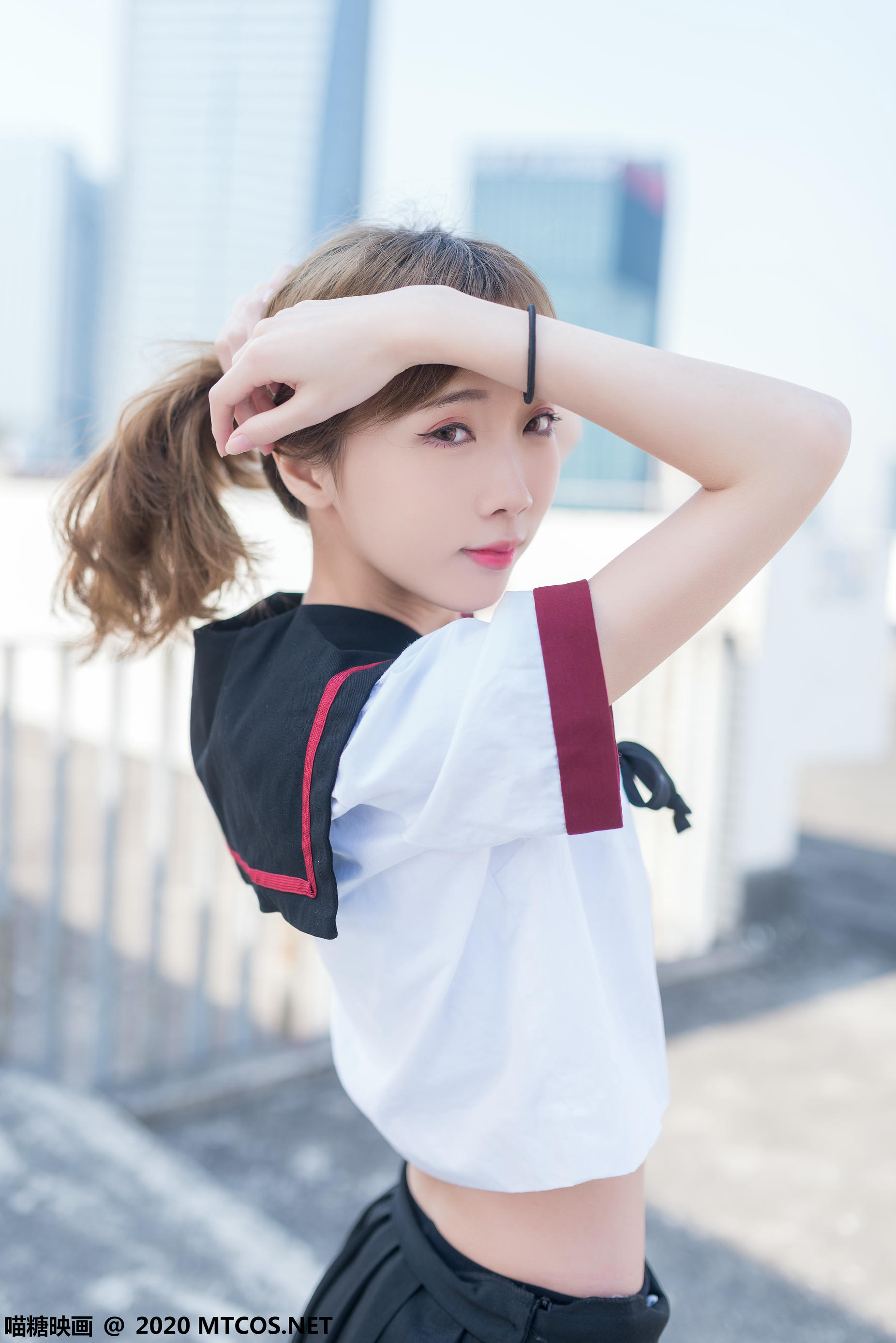 [喵糖映画] VOL.322 天台少女[46P／324MB]_第2集