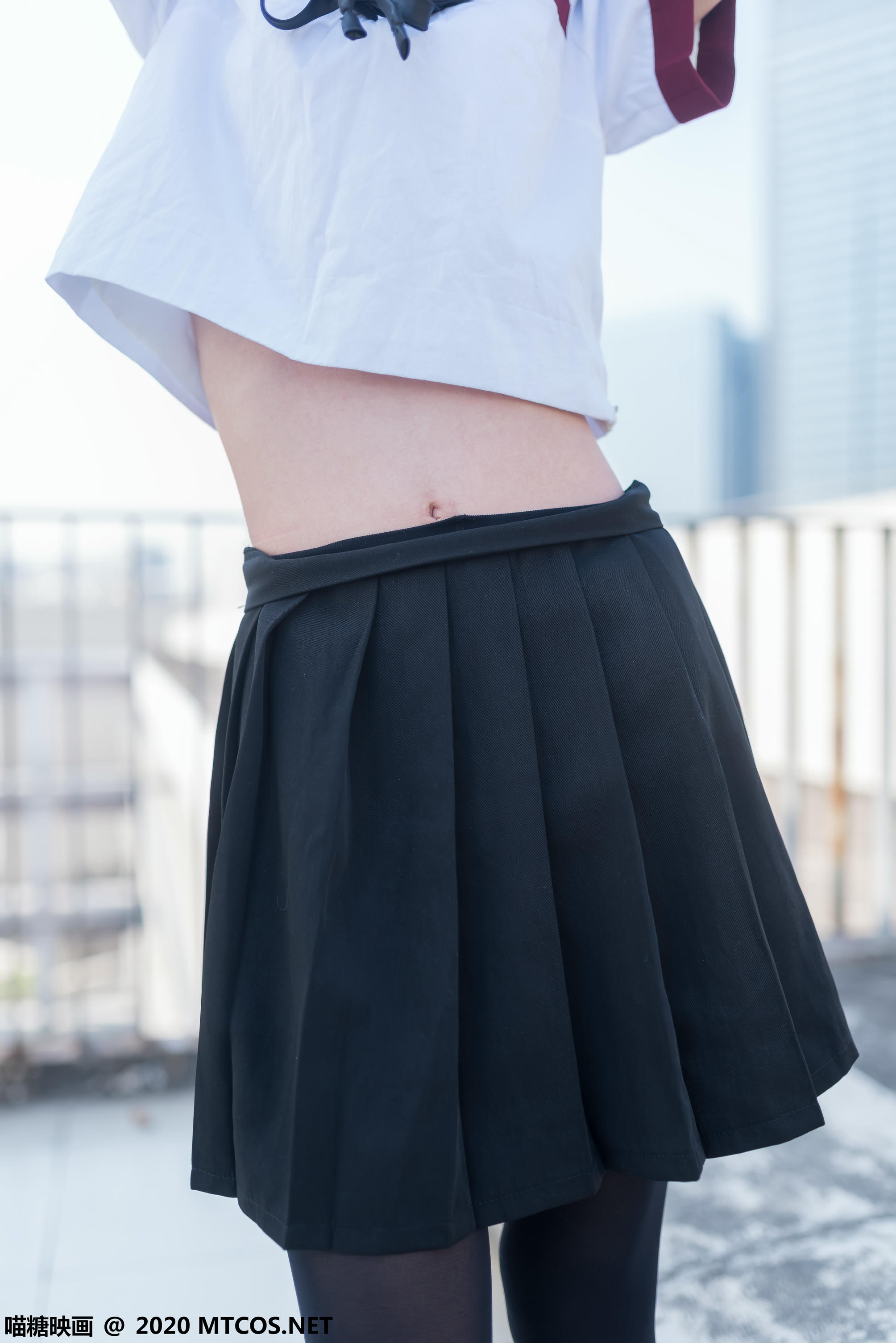 [喵糖映画] VOL.322 天台少女[46P／324MB]_第2集