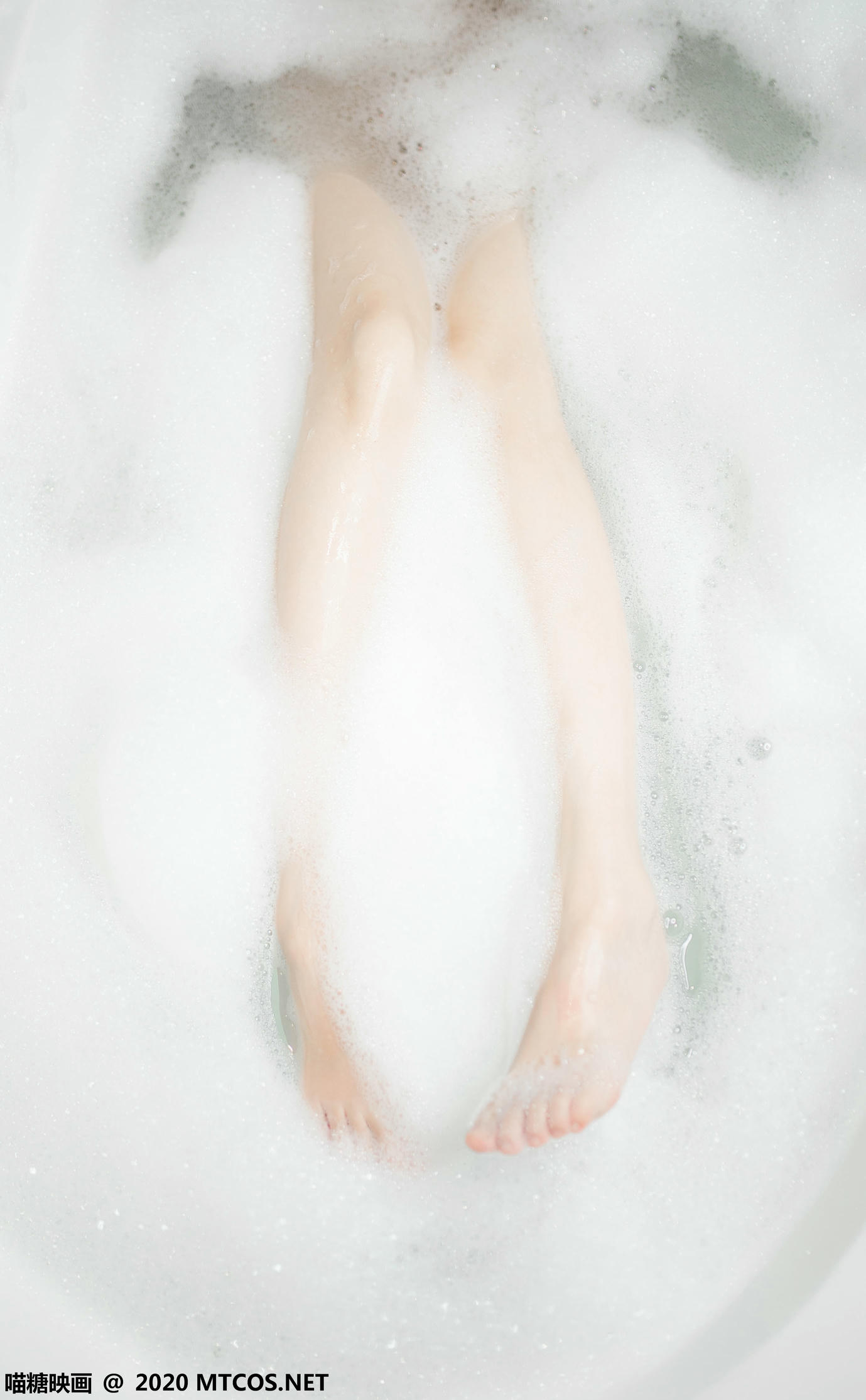 [喵糖映画] VOL.323 浴缸泡泡[20P／94.1MB]_第1集