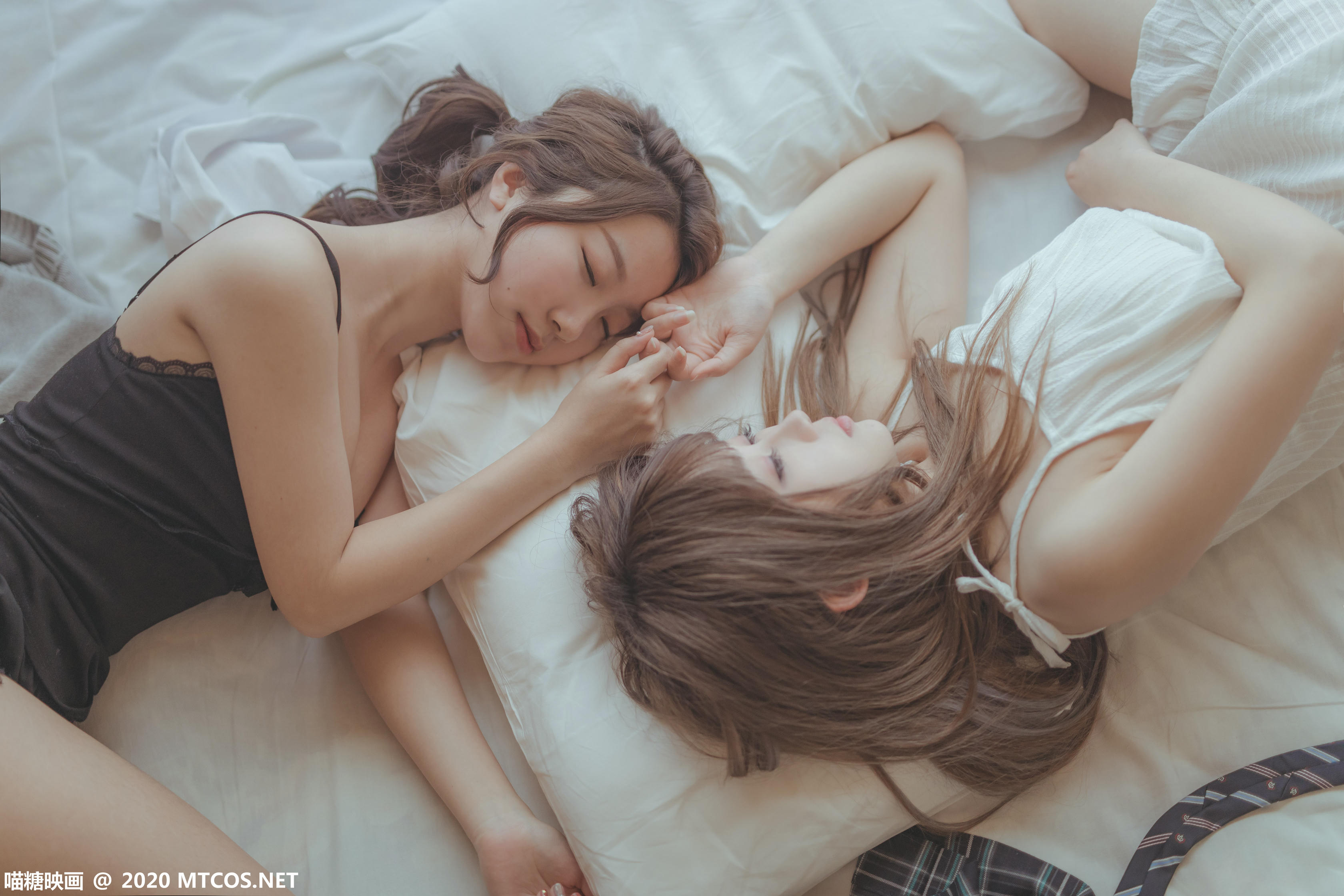 [喵糖映画] VOL.327 闺蜜情谊[20P／125MB]_第1集