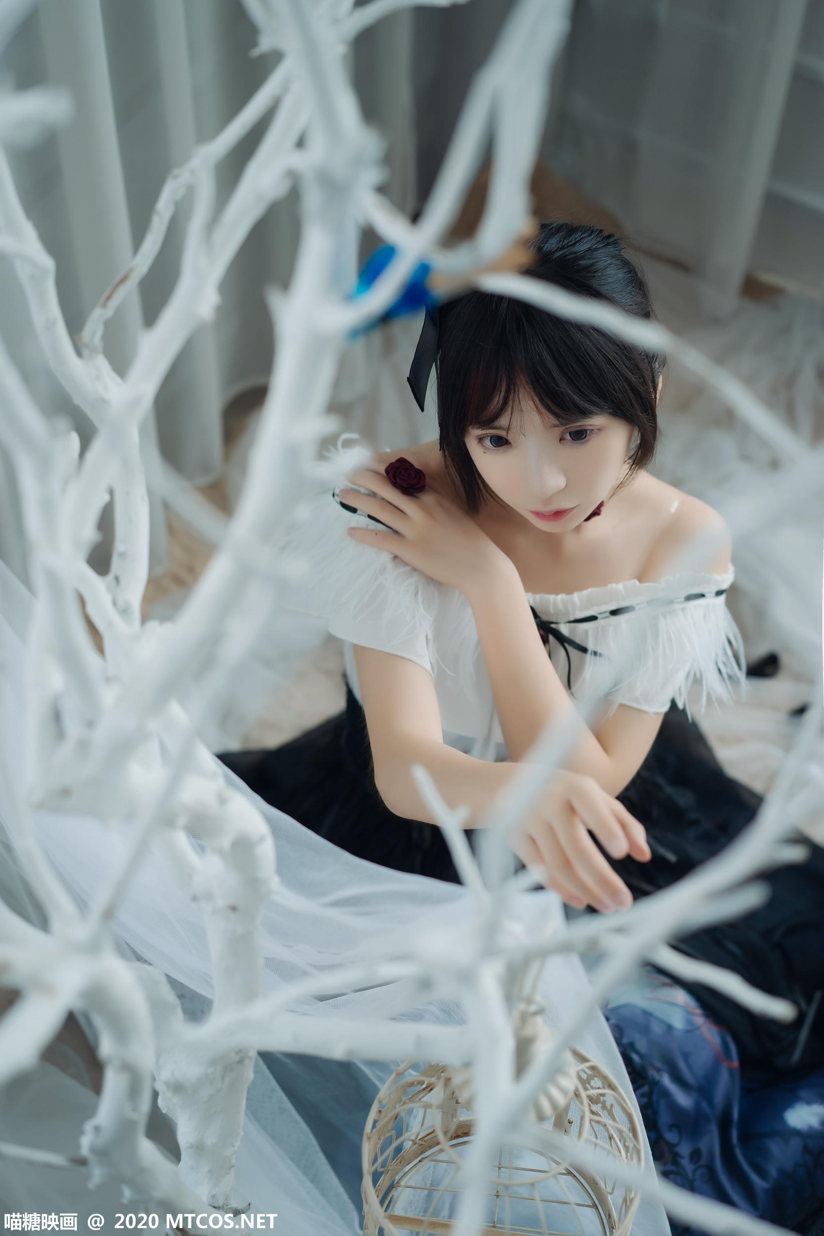 [喵糖映画] VOL.329 小白裙[22P／248MB]_第1集