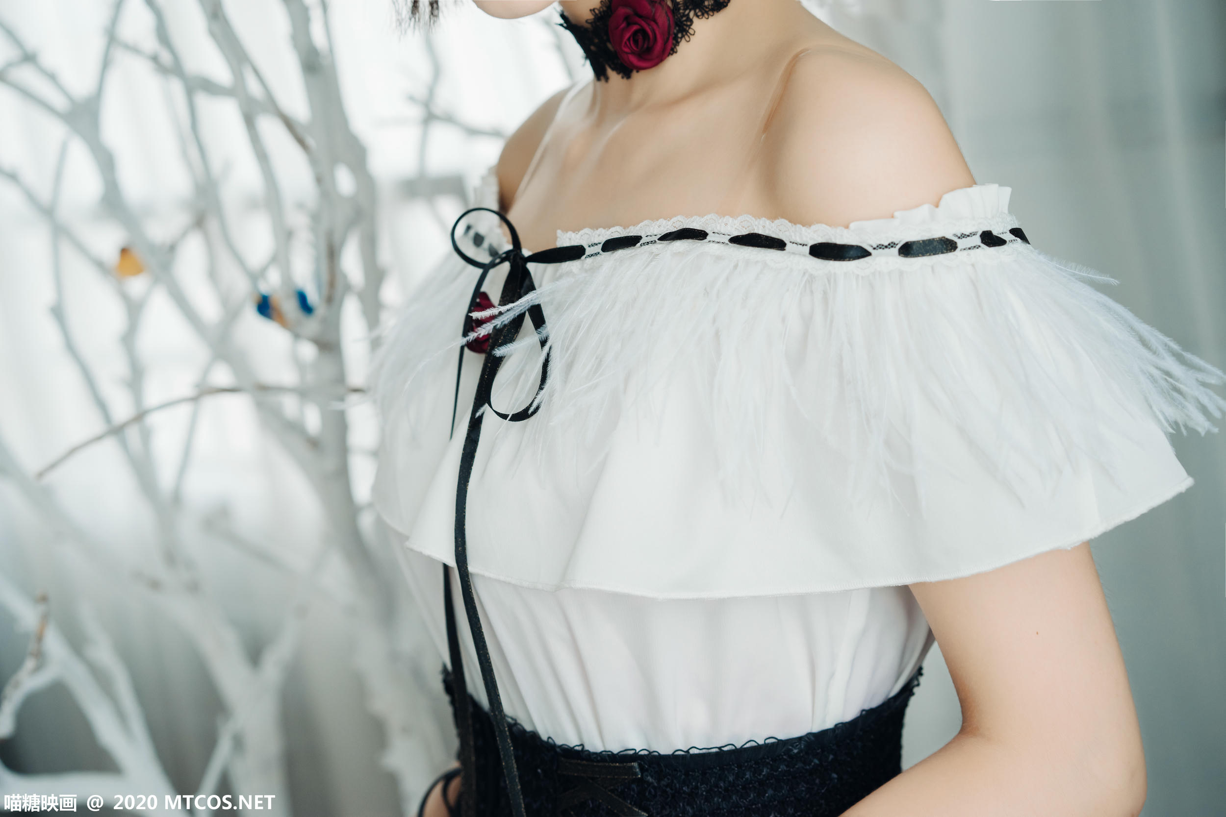 [喵糖映画] VOL.329 小白裙[22P／248MB]_第1集