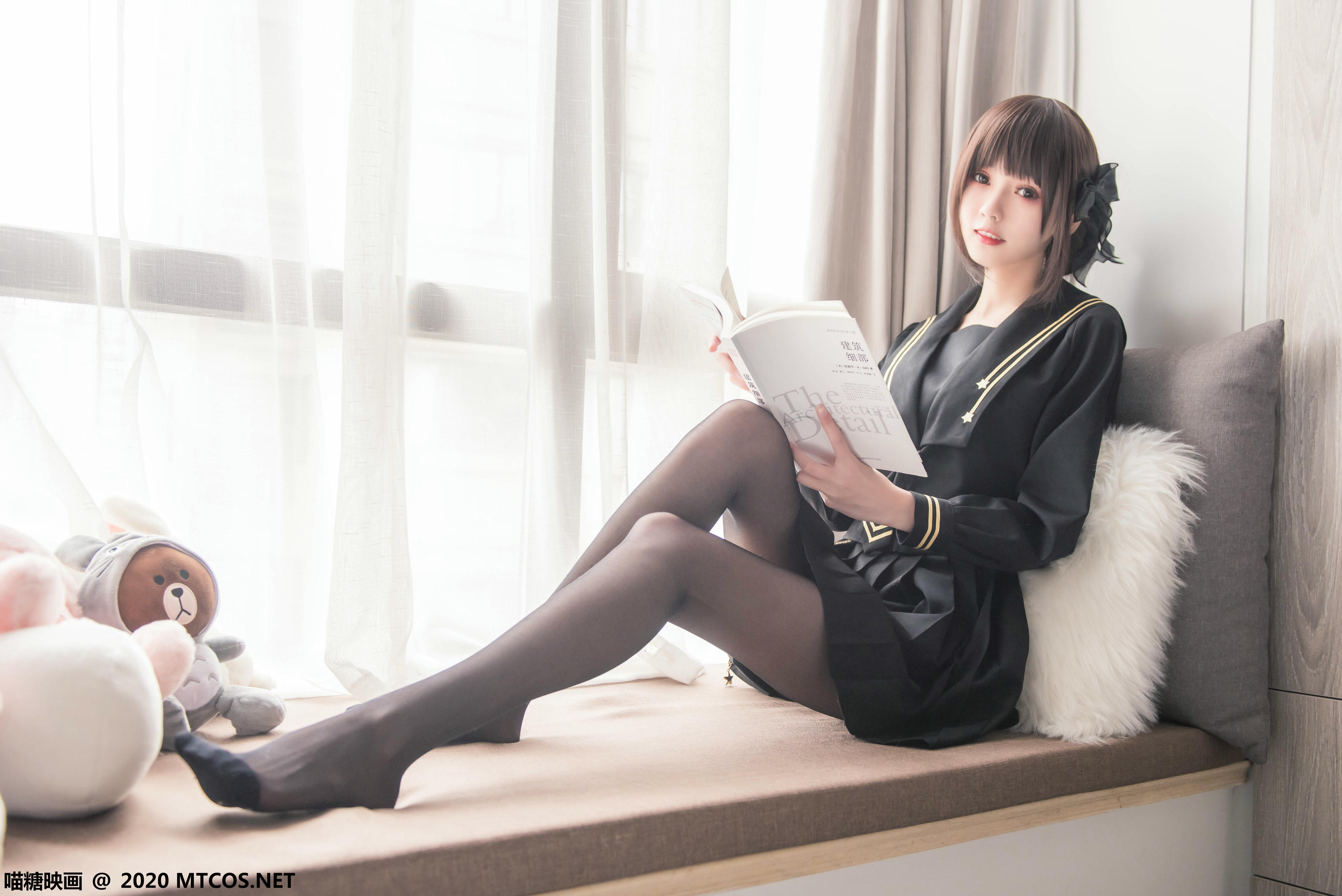 [喵糖映画] VOL.330 窗台少女[20P／164MB]_第1集