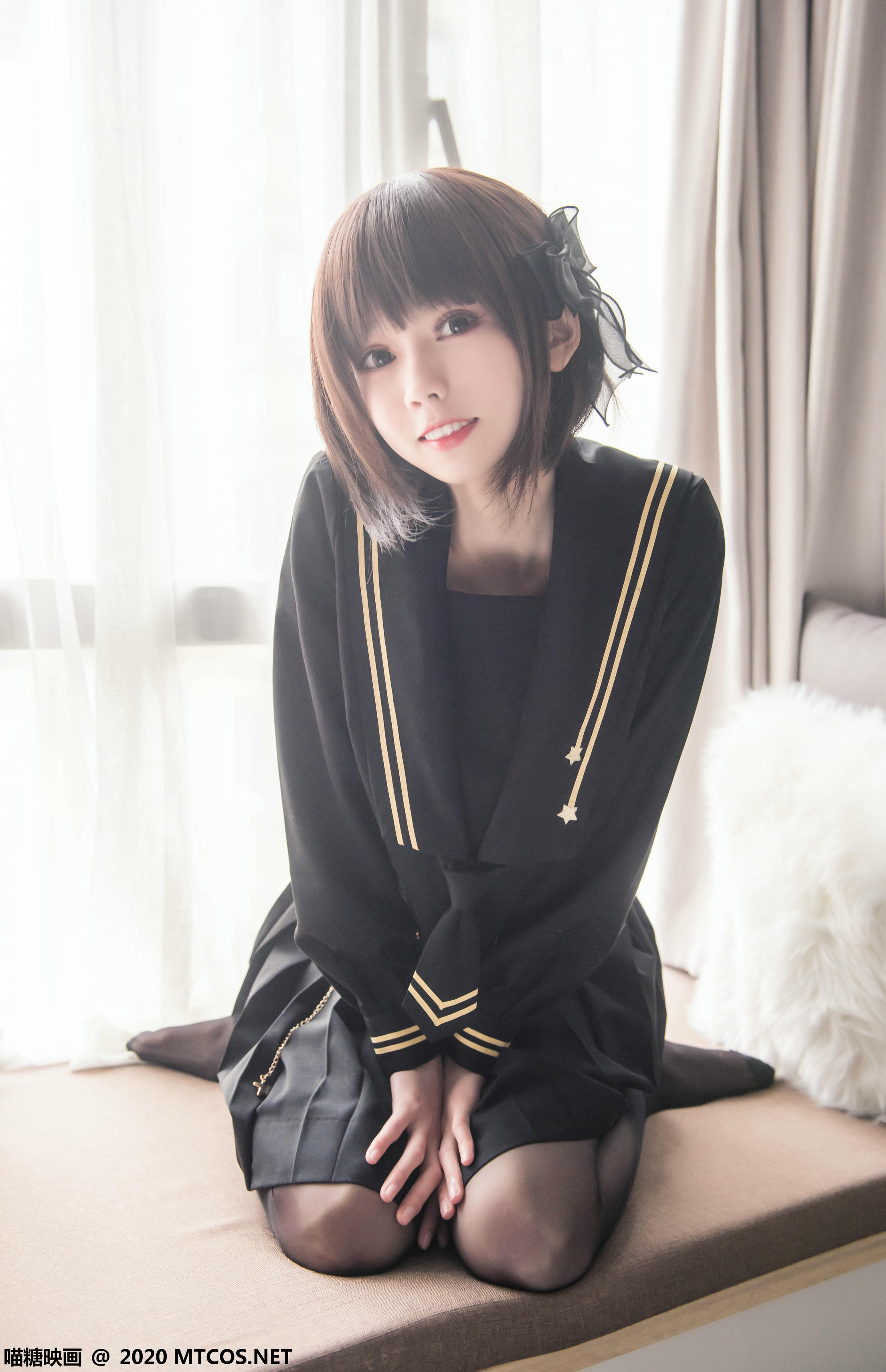 [喵糖映画] VOL.330 窗台少女[20P／164MB]_第1集