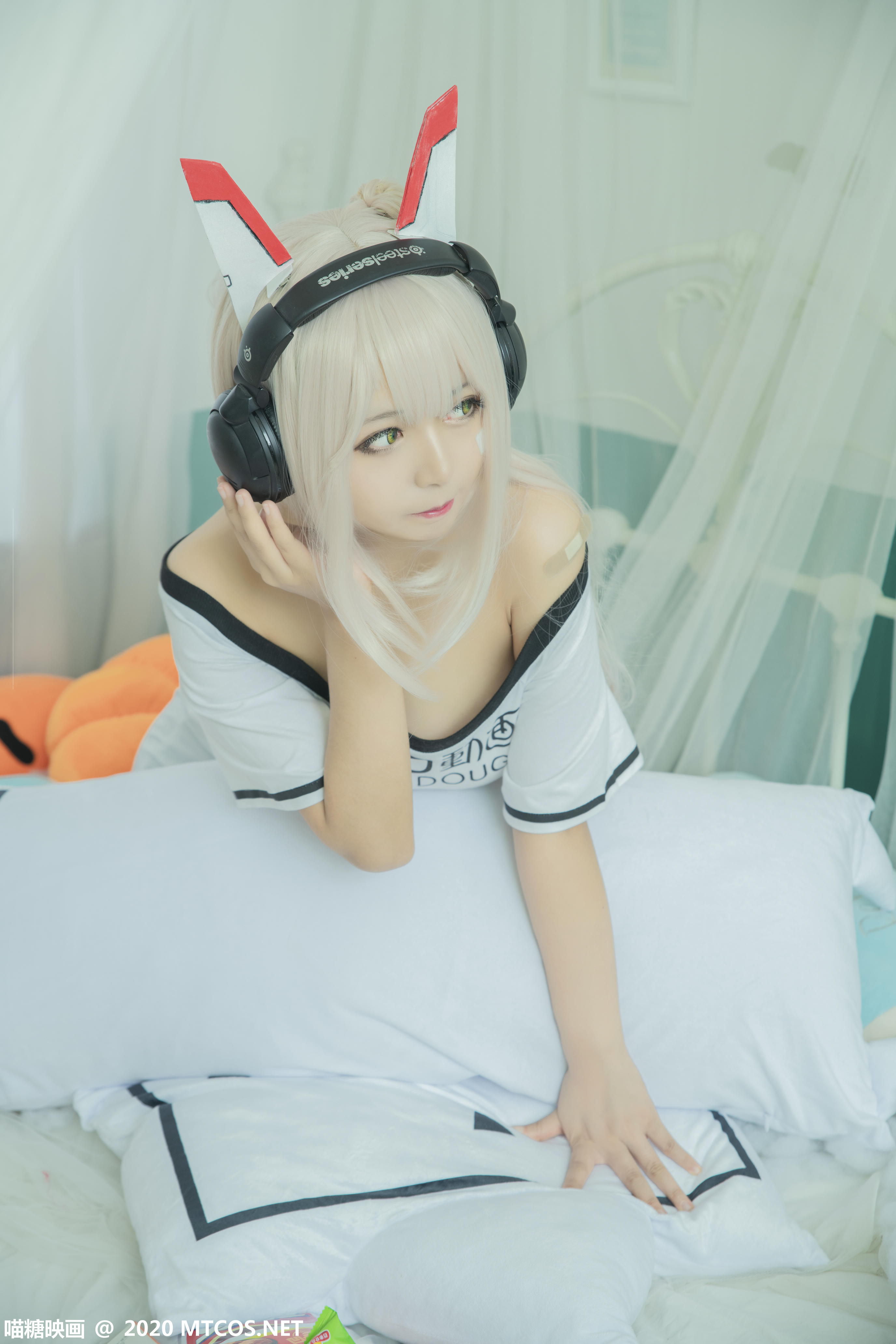 [喵糖映画] VOL.339 肥宅凌波[20P／420MB]_第1集