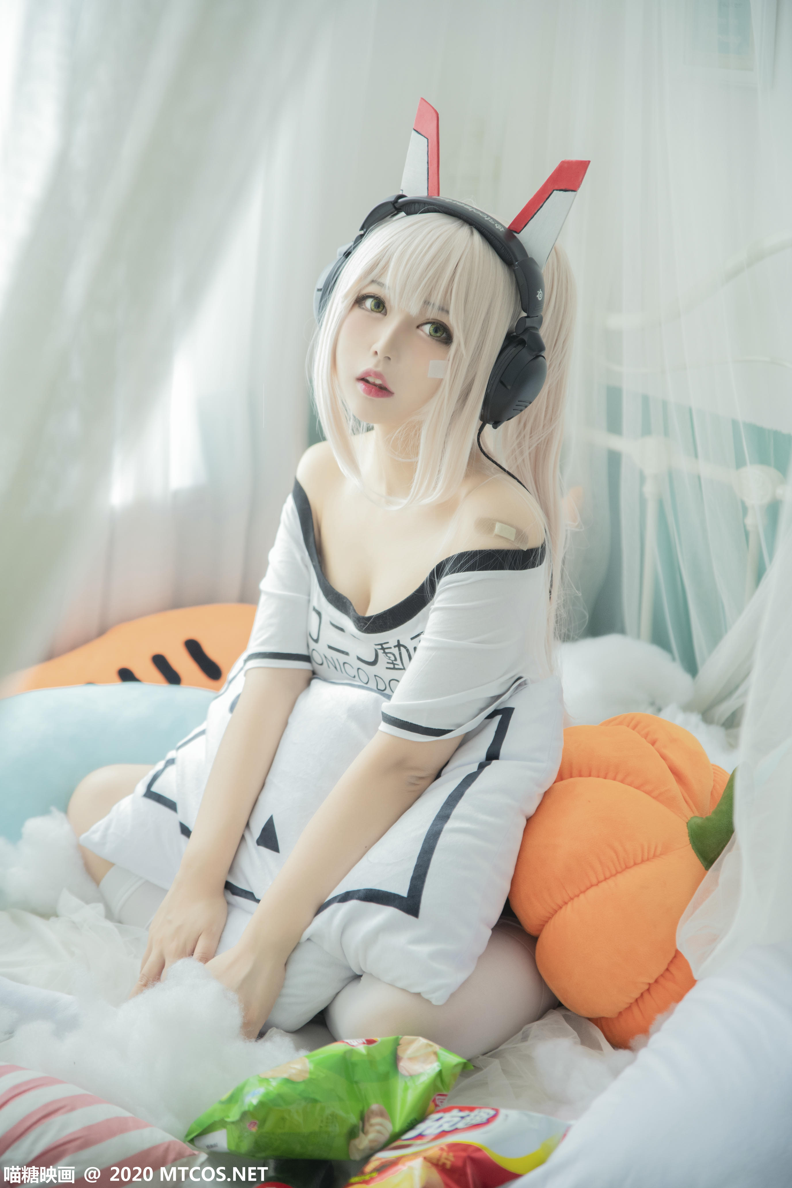 [喵糖映画] VOL.339 肥宅凌波[20P／420MB]_第1集