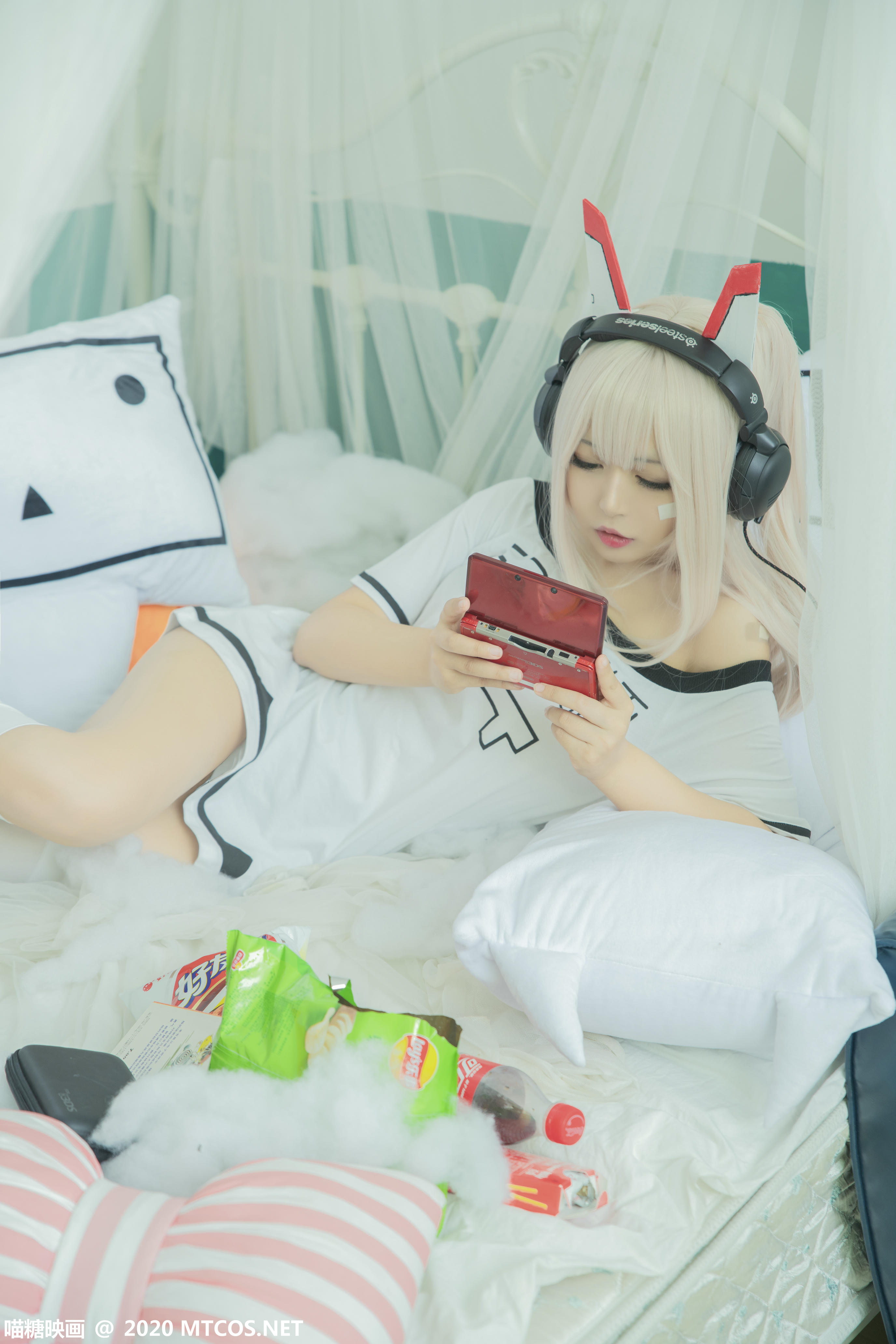 [喵糖映画] VOL.339 肥宅凌波[20P／420MB]_第1集