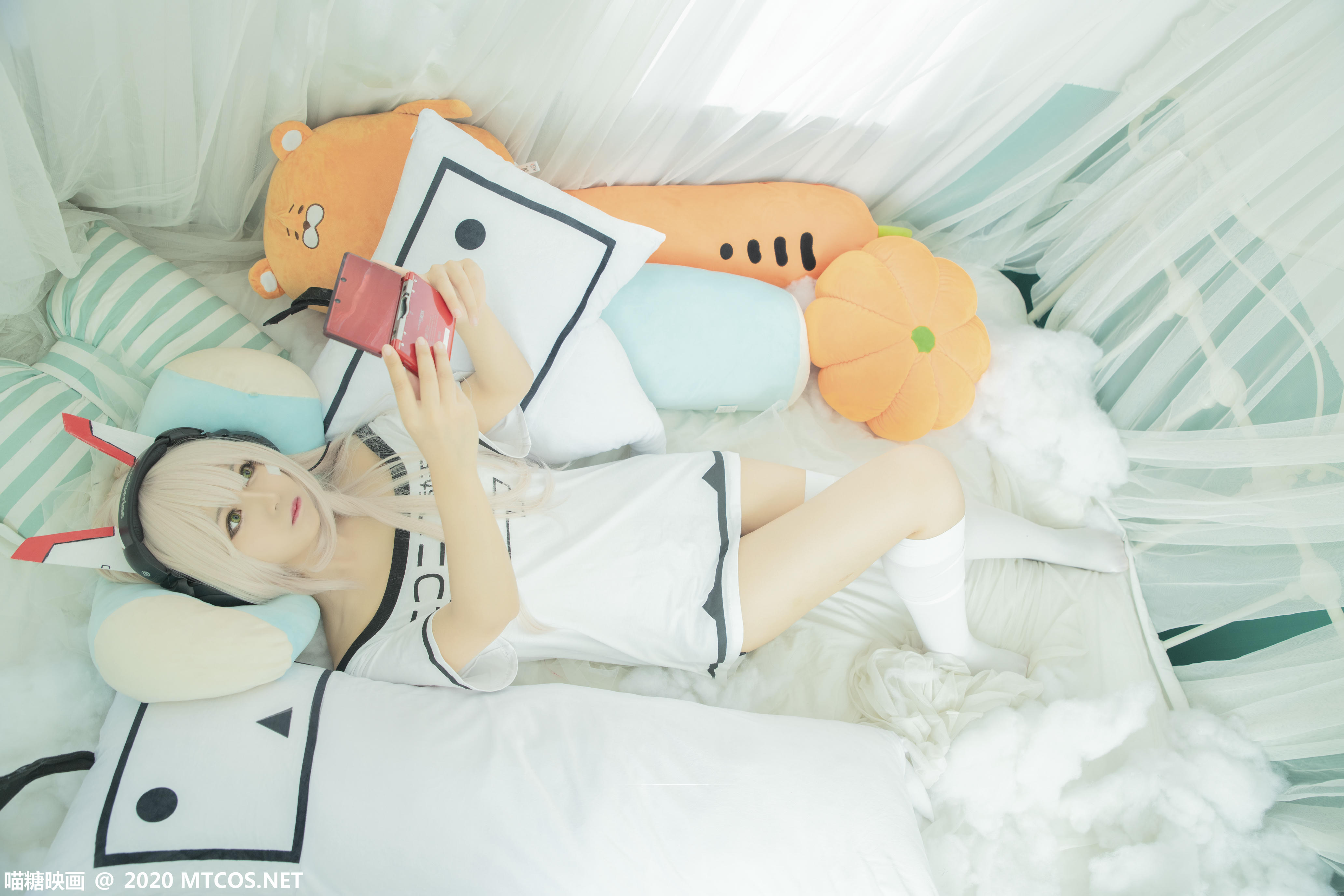 [喵糖映画] VOL.339 肥宅凌波[20P／420MB]_第1集