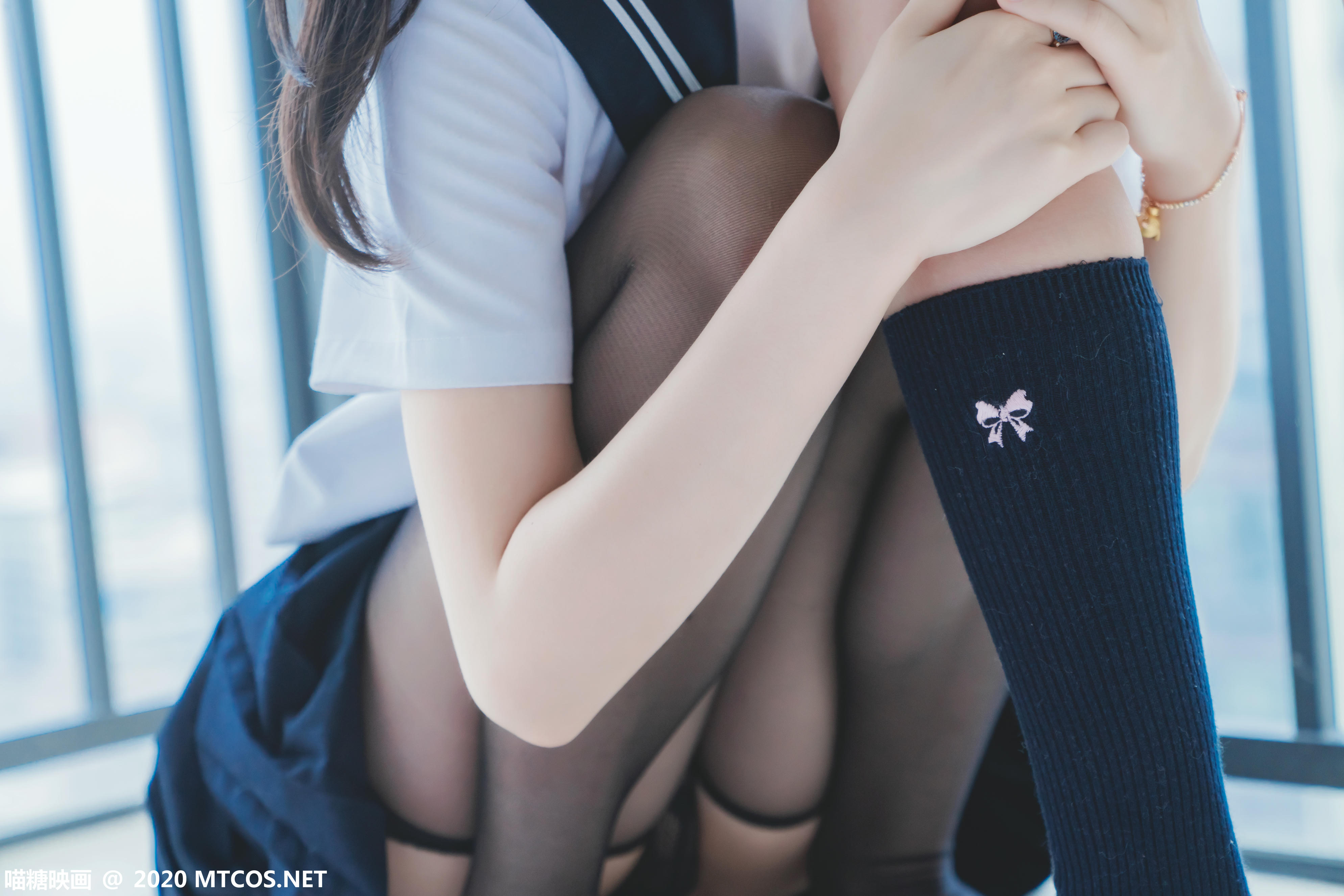 [喵糖映画] JKL.014 她.JK制服[33P／866MB]_第2集