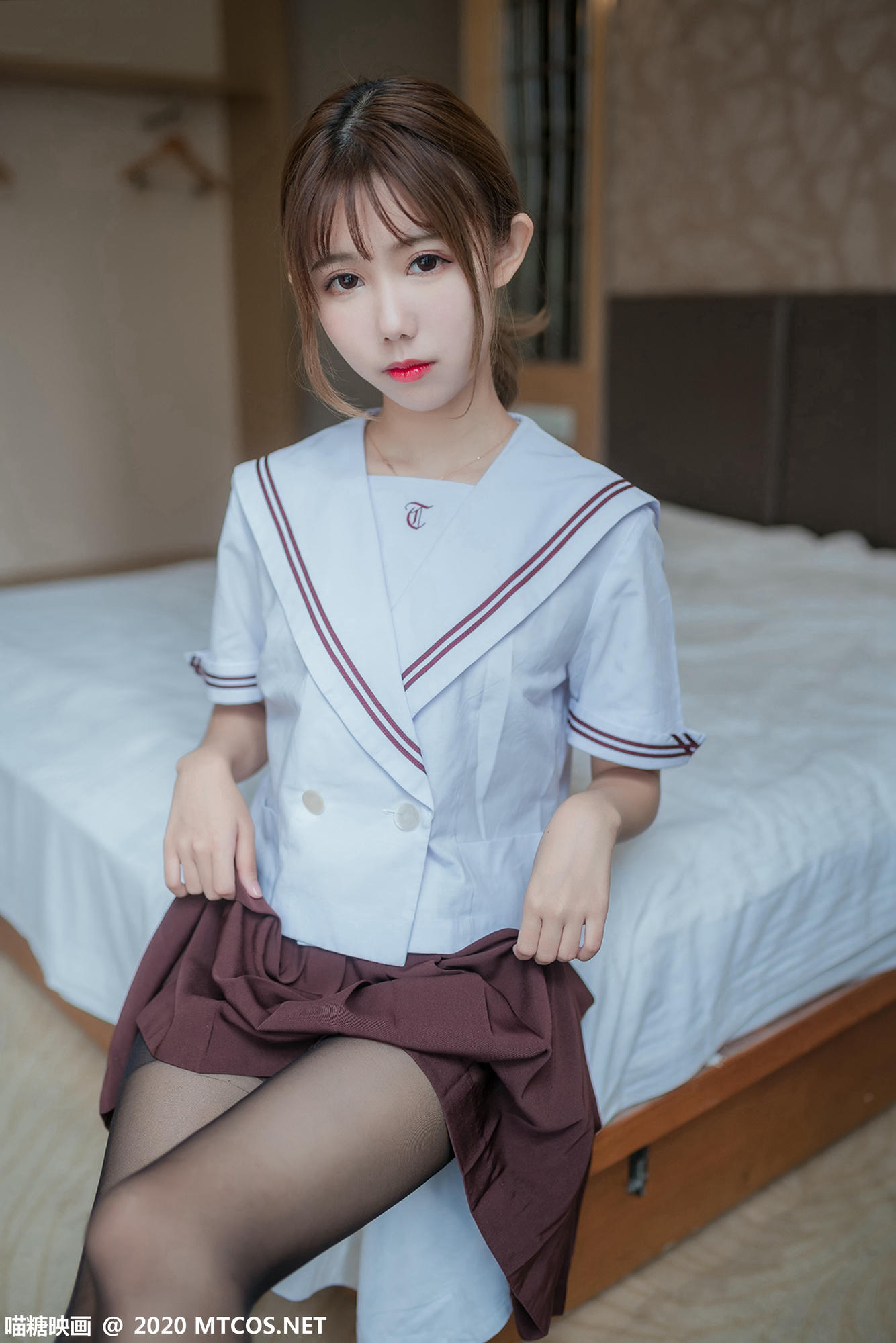 [喵糖映画] JKL.015 灰裙JK制服[45P／241MB]_第1集