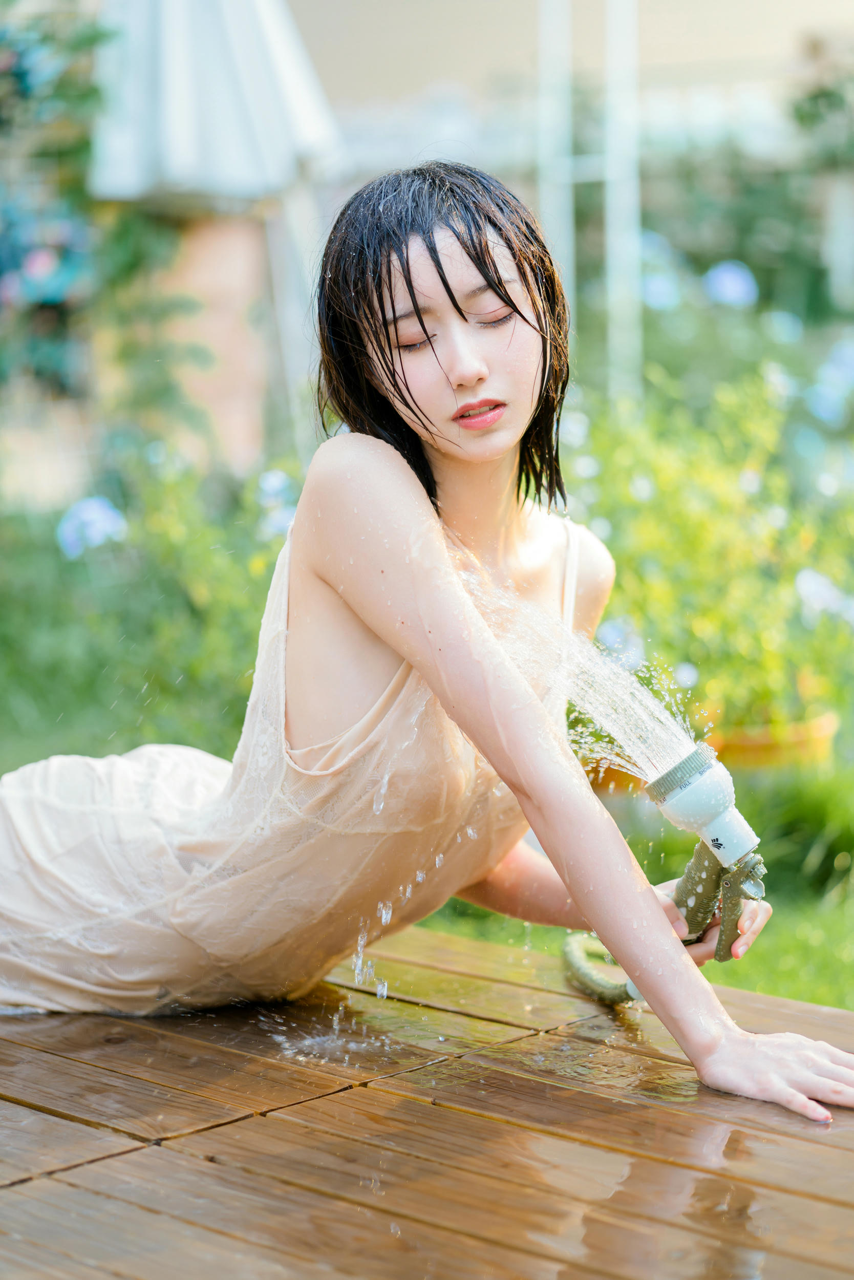 [喵糖映画] VOL.355 湿润微凉[35P／298MB]_第2集