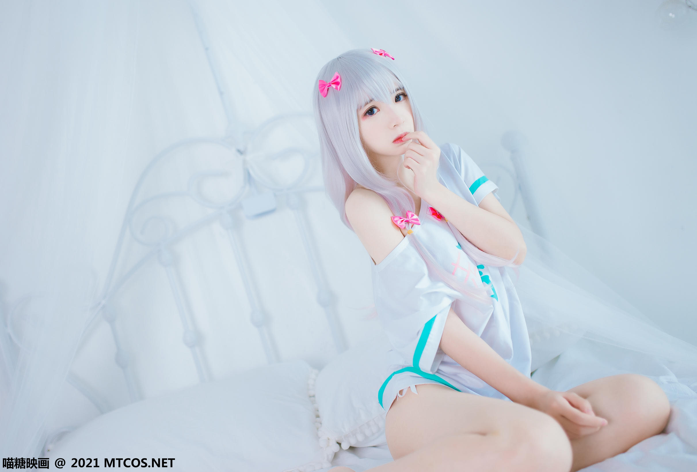 [喵糖映画] VOL.359 纱雾和白猫[22P／235MB]_第1集