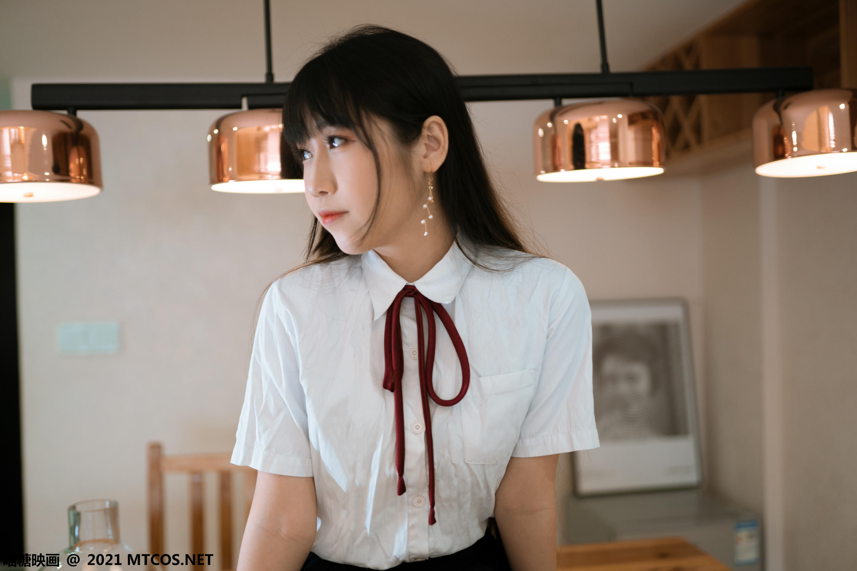 [喵糖映画] VOL.360 JK西装[38P／413MB]_第1集