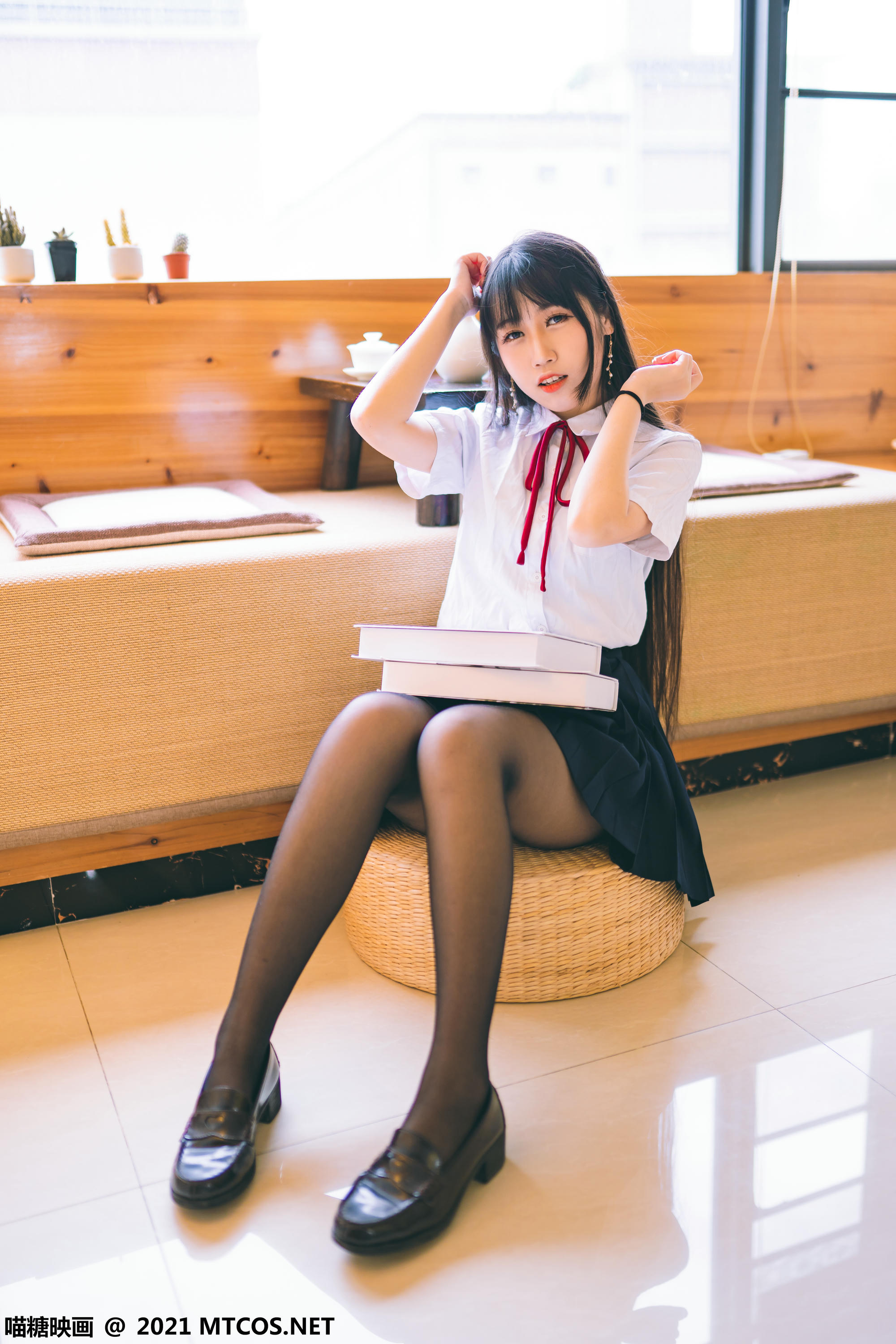 [喵糖映画] VOL.360 JK西装[38P／413MB]_第2集