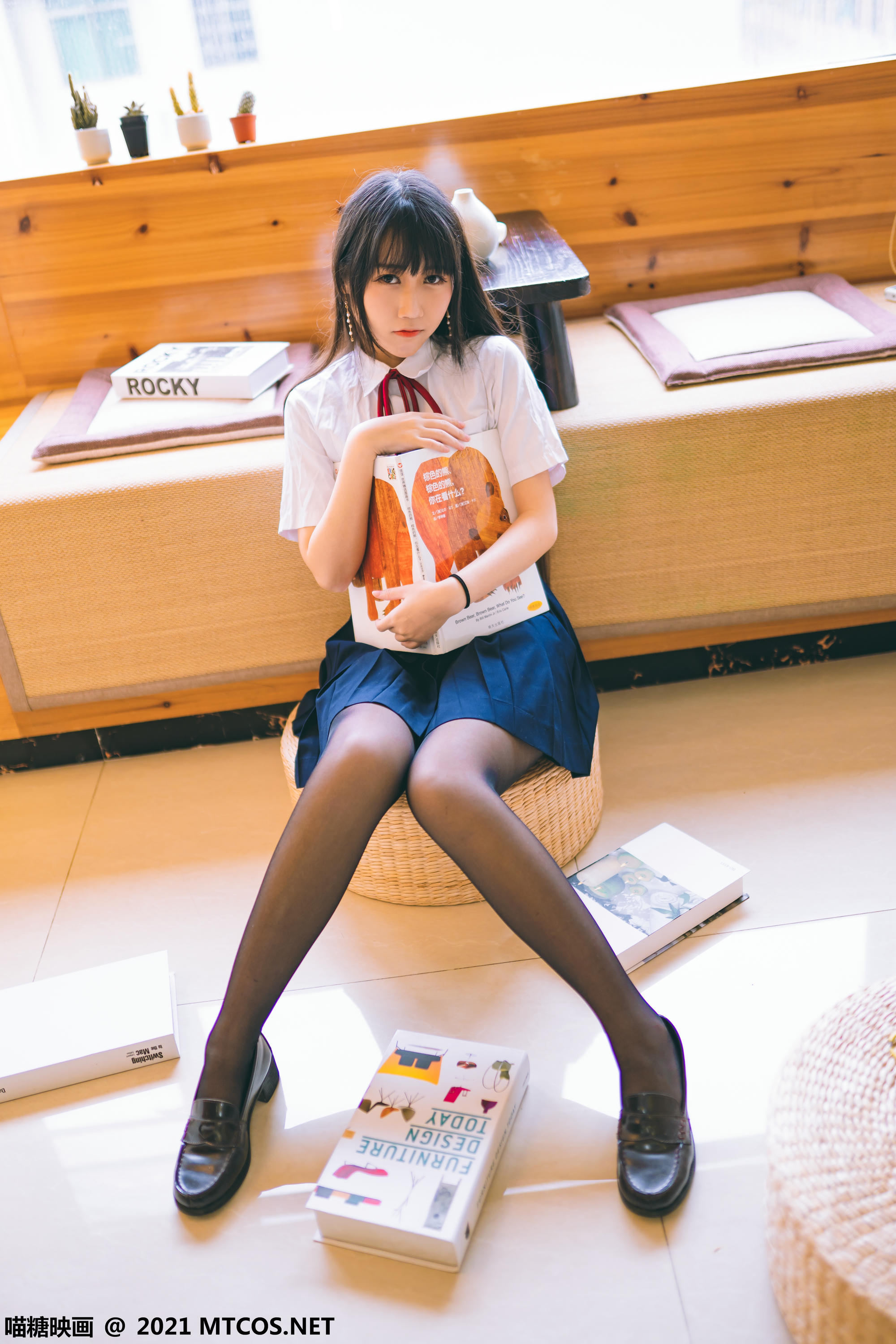 [喵糖映画] VOL.360 JK西装[38P／413MB]_第2集