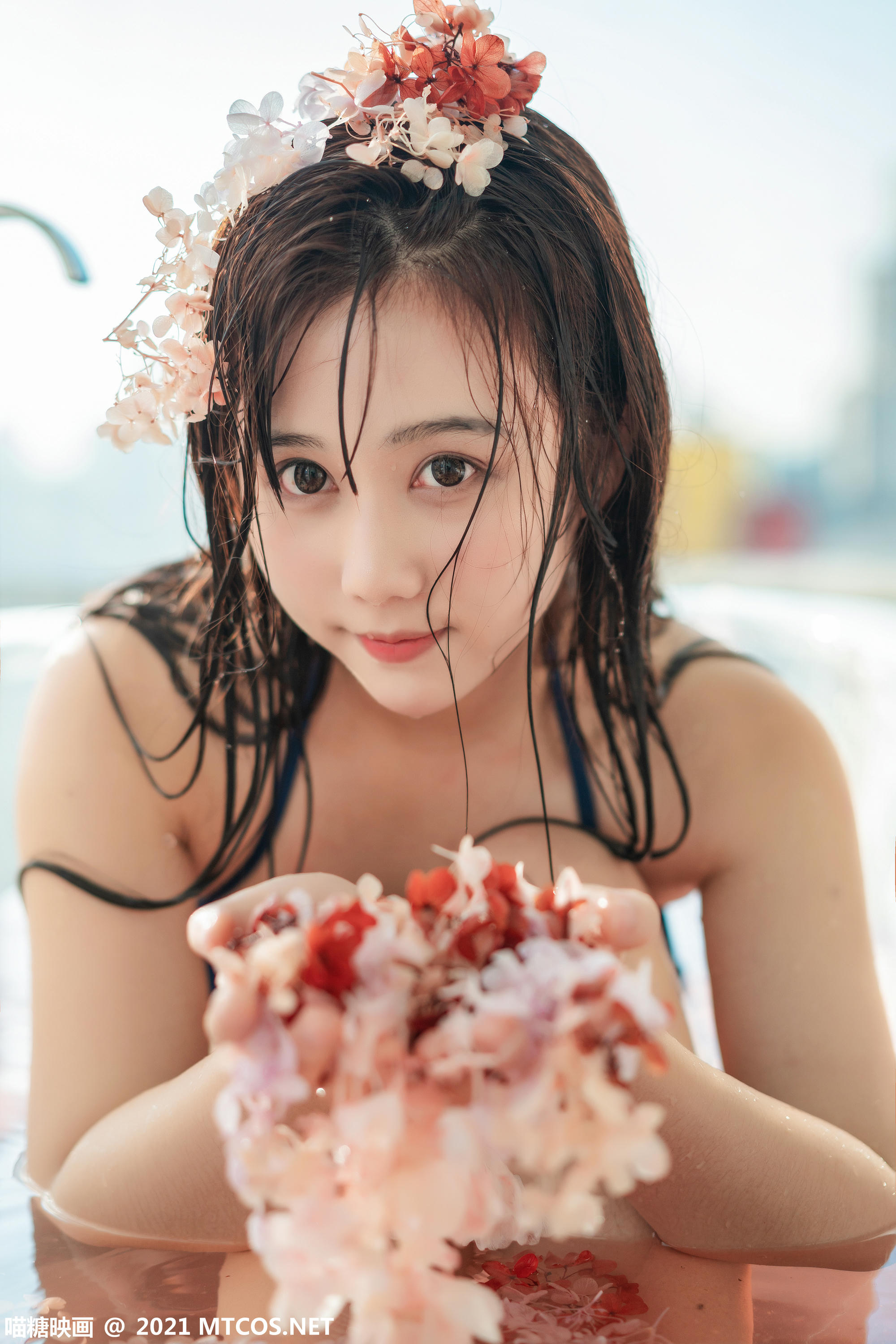 [喵糖映画] VOL.361 夏日沐浴[35P／675MB]_第2集