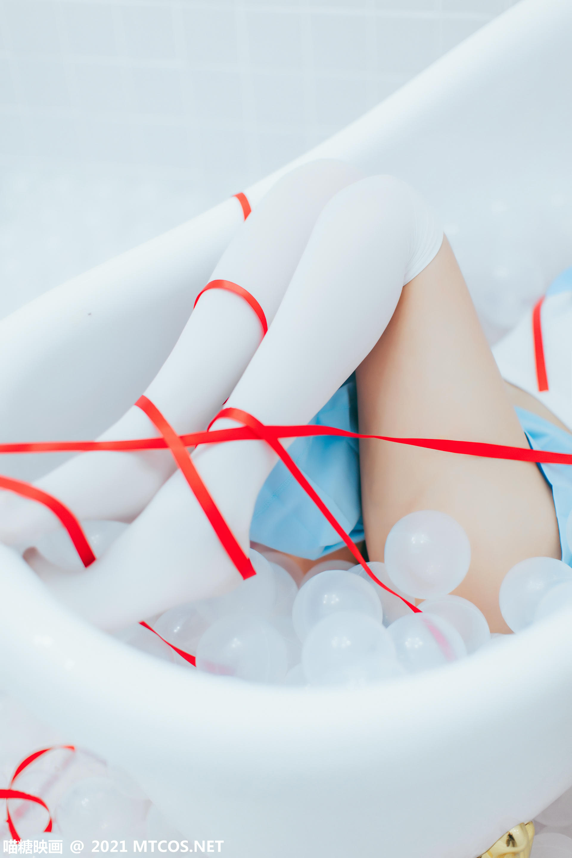 [喵糖映画] VOL.364 浴室JK[21P／249MB]_第1集