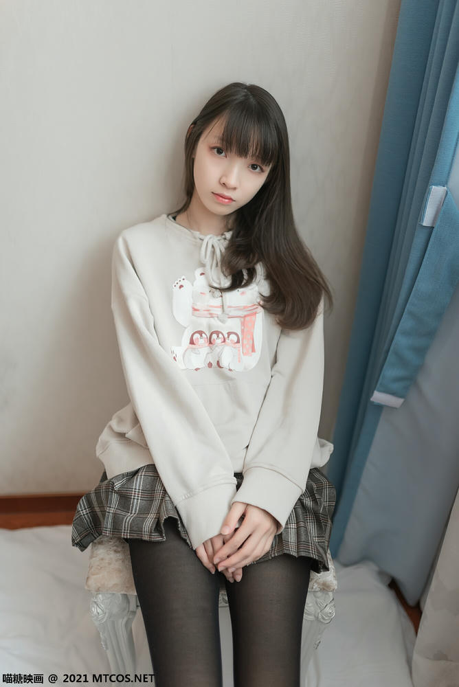 [喵糖映画] VOL.367 黑直长[50P／96.6MB]_第1集