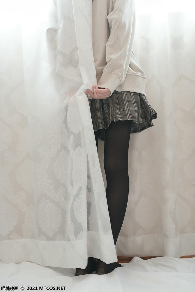 [喵糖映画] VOL.367 黑直长[50P／96.6MB]_第2集