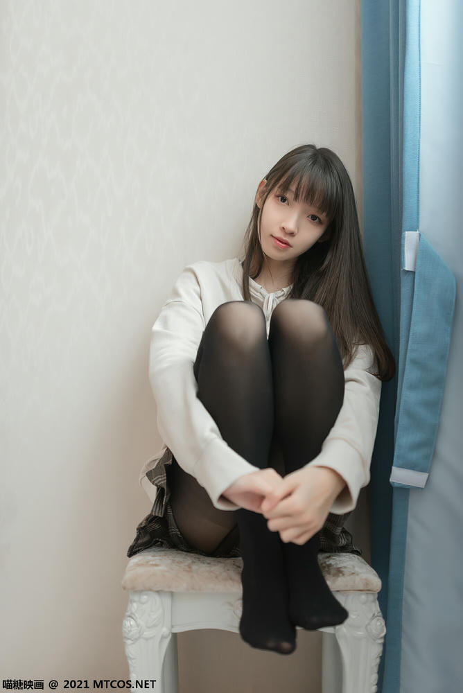 [喵糖映画] VOL.367 黑直长[50P／96.6MB]_第2集