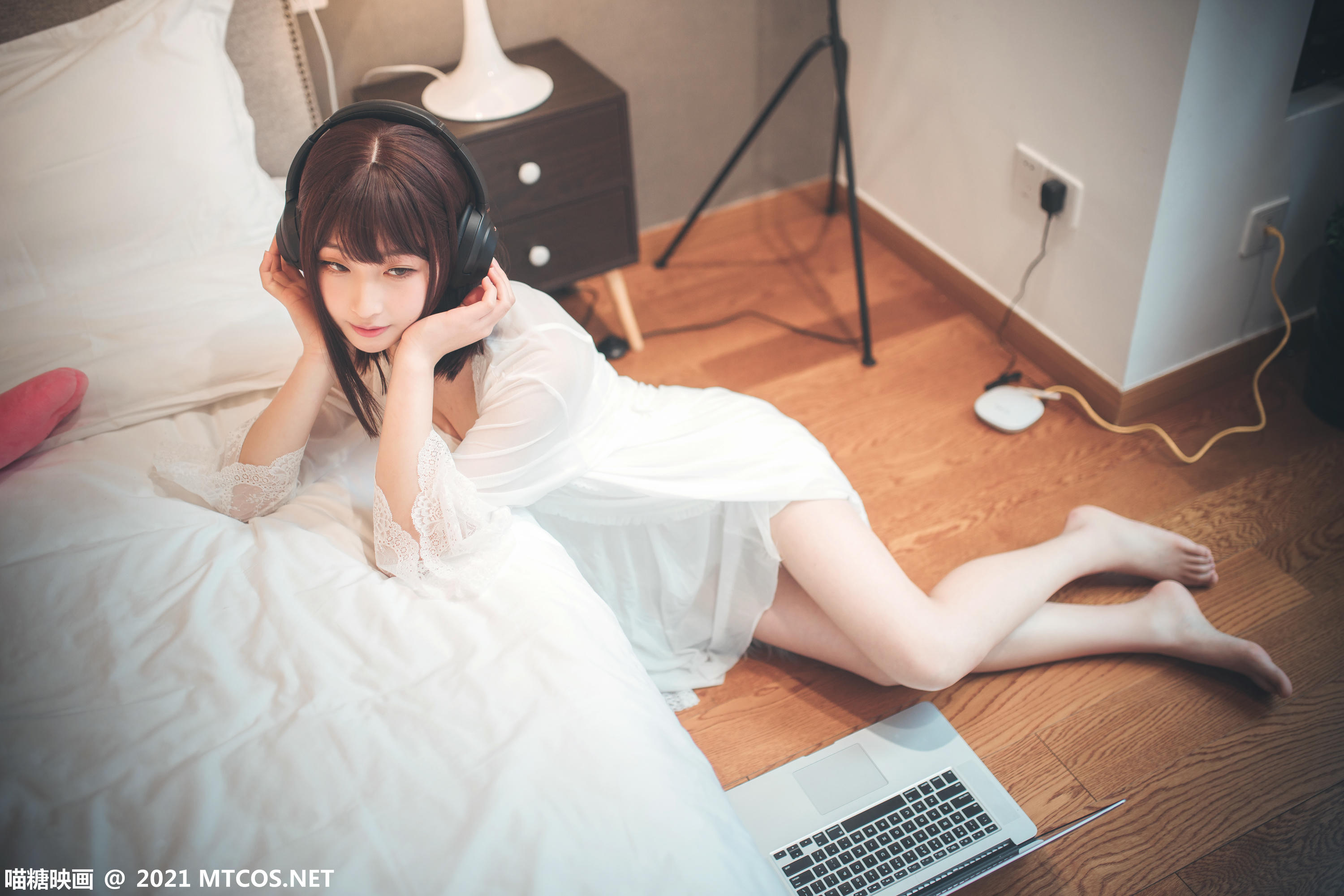 [喵糖映画] VOL.371 居家女友[32P／512MB]_第1集