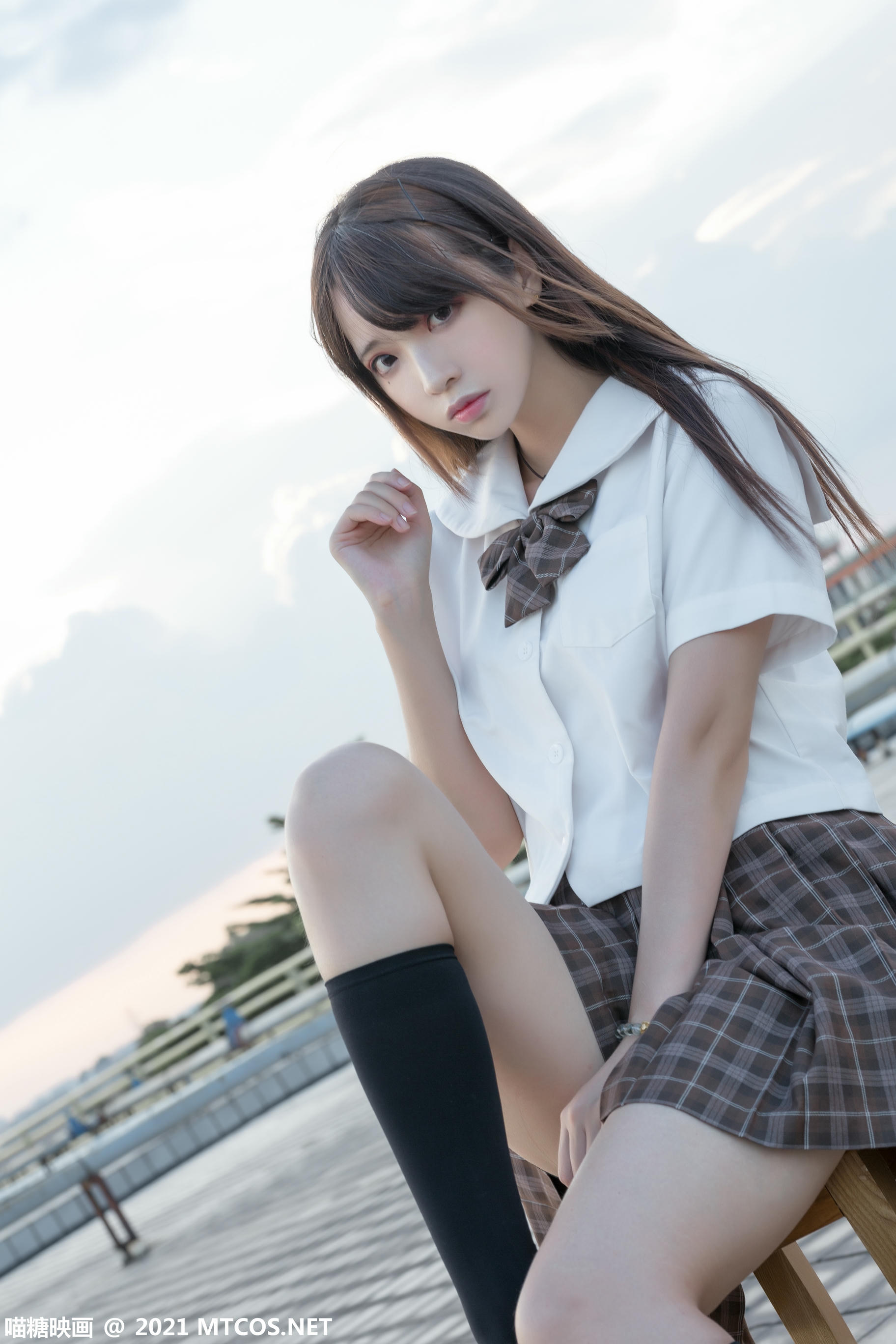 [喵糖映画] VOL.375 忧郁少女[34P／358MB]_第1集