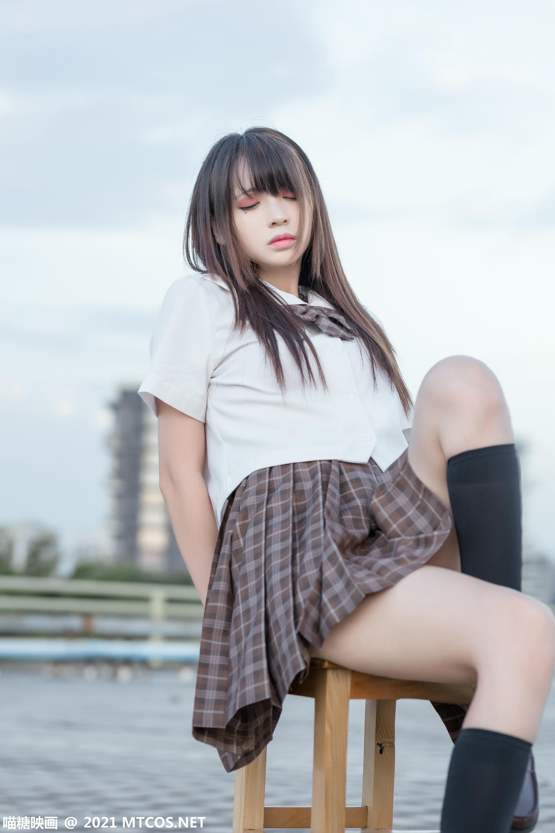 [喵糖映画] VOL.375 忧郁少女[34P／358MB]_第2集