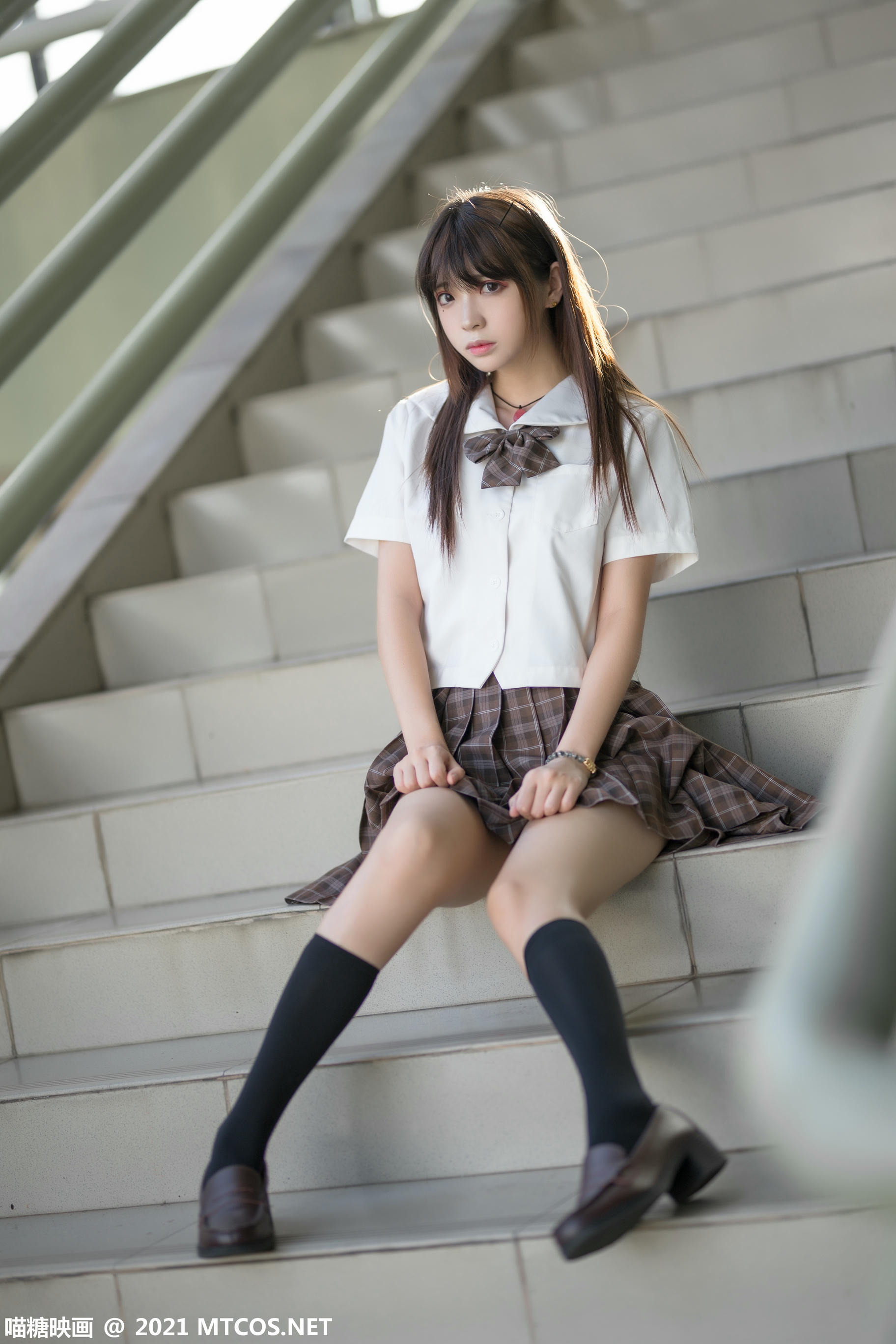 [喵糖映画] VOL.375 忧郁少女[34P／358MB]_第1集