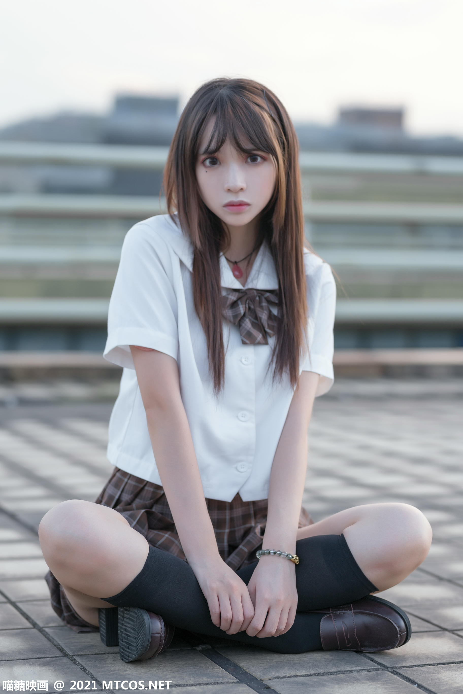 [喵糖映画] VOL.375 忧郁少女[34P／358MB]_第2集