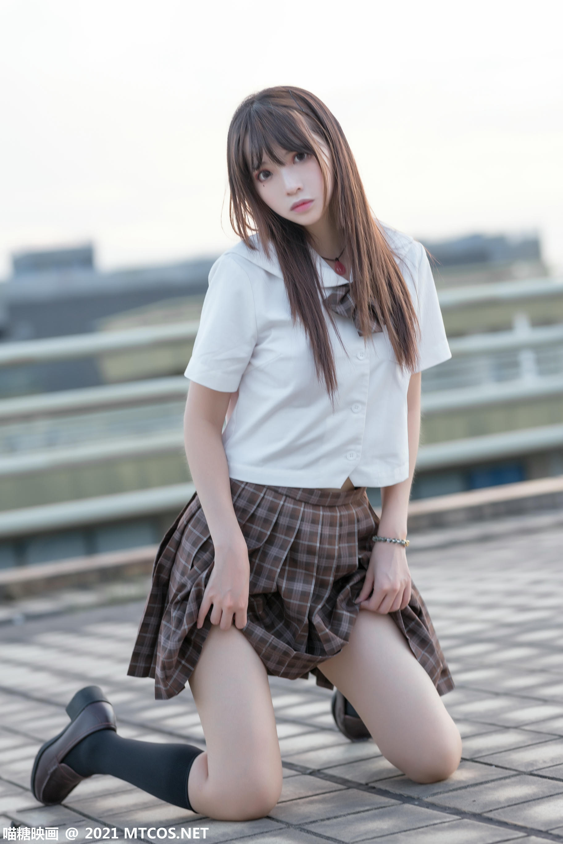 [喵糖映画] VOL.375 忧郁少女[34P／358MB]_第2集