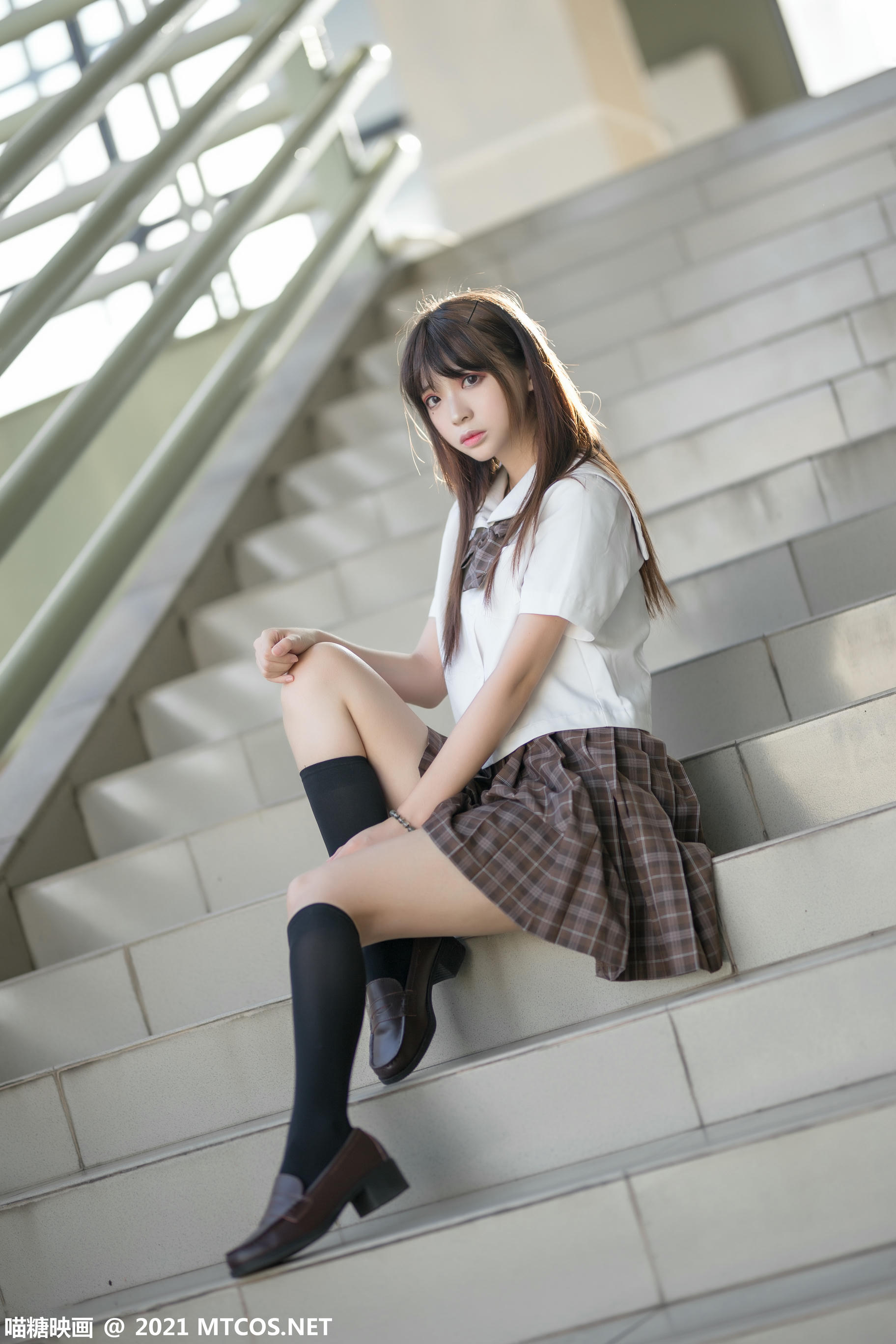 [喵糖映画] VOL.375 忧郁少女[34P／358MB]_第1集