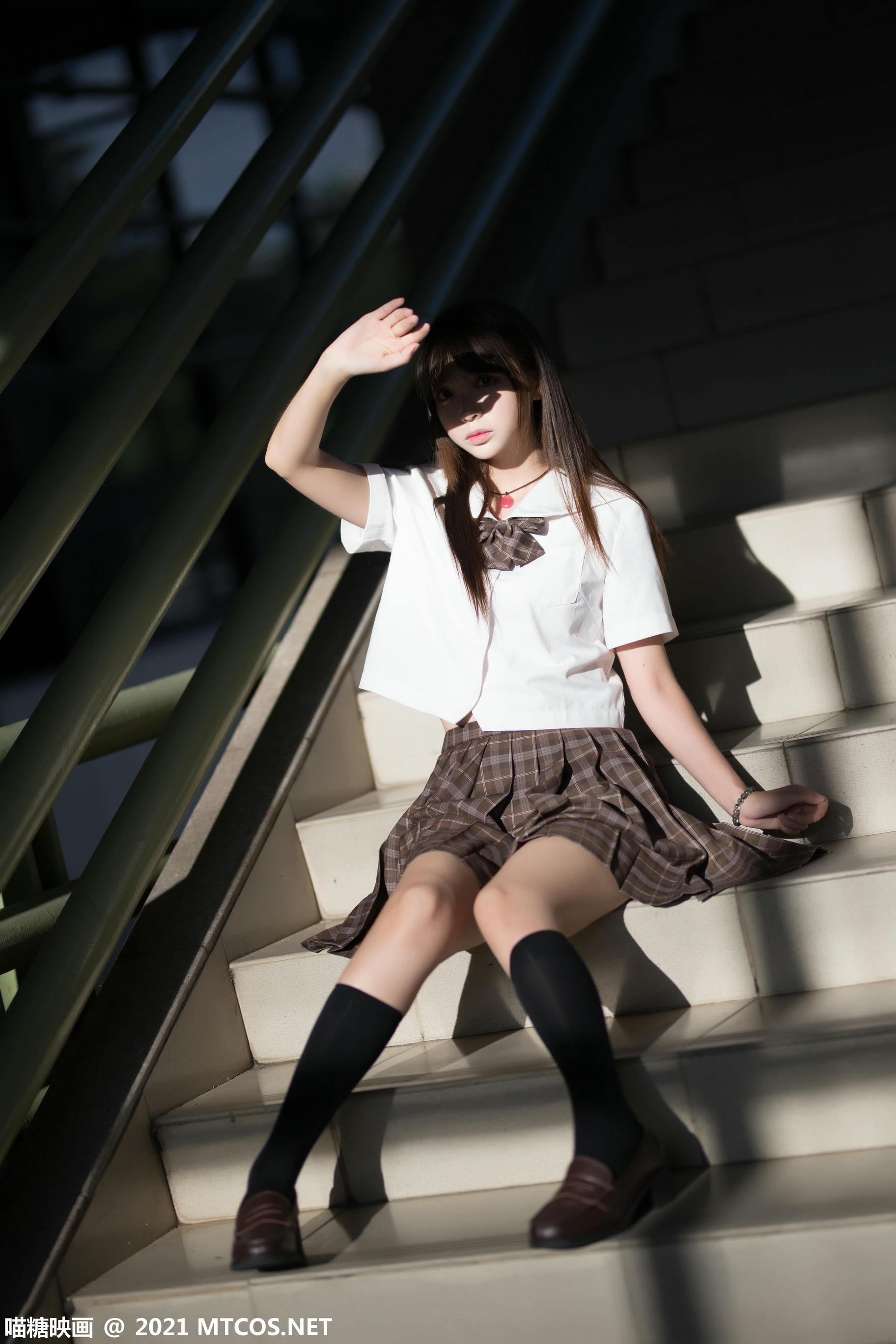 [喵糖映画] VOL.375 忧郁少女[34P／358MB]_第1集