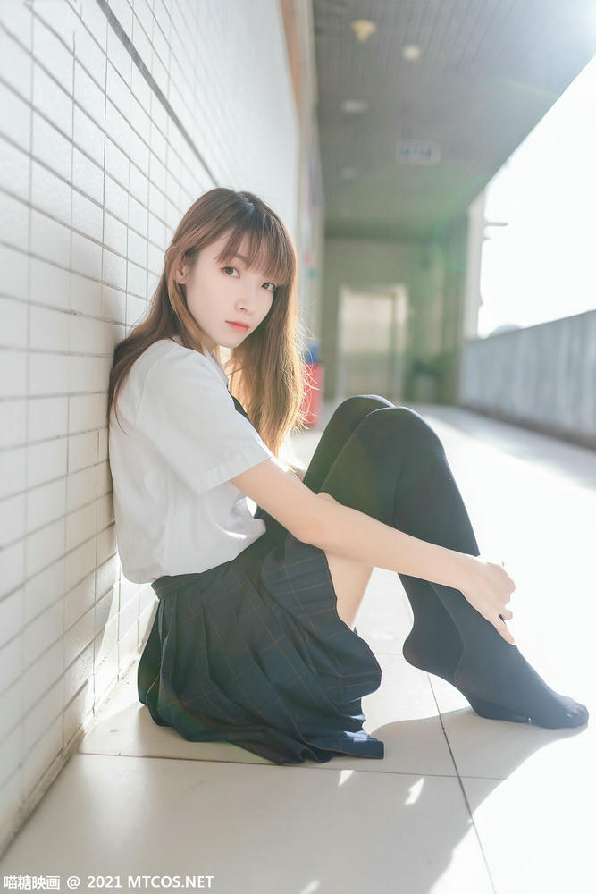 [喵糖映画] VOL.376 芊芊细腿[47P／80.9MB]_第2集