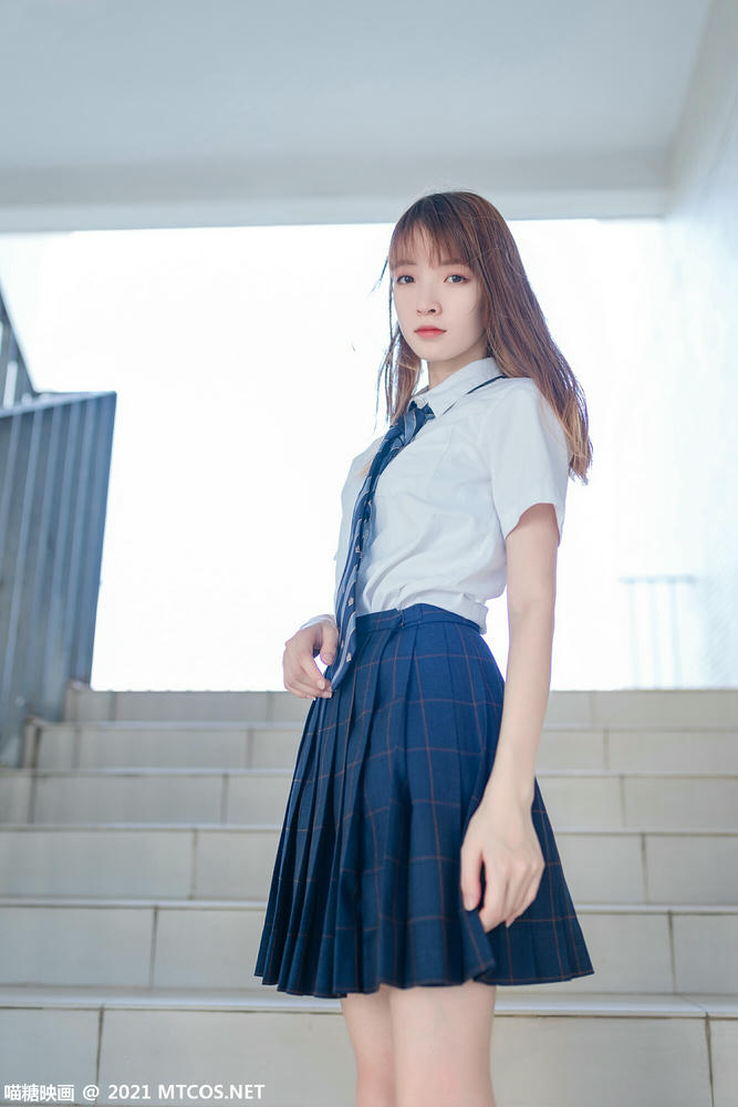 [喵糖映画] VOL.376 芊芊细腿[47P／80.9MB]_第2集